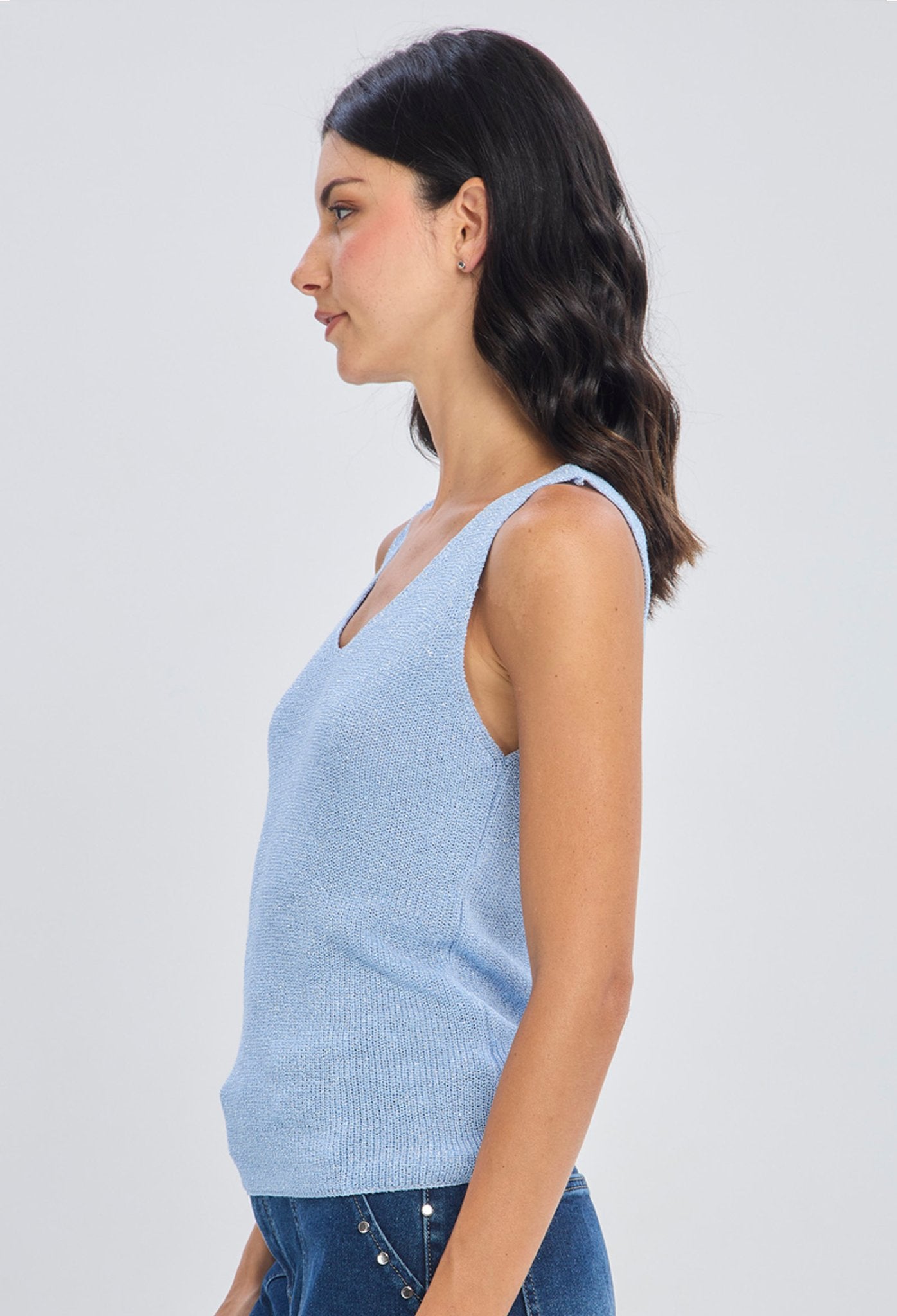 Blusa Tejida Escote V Sin Manga