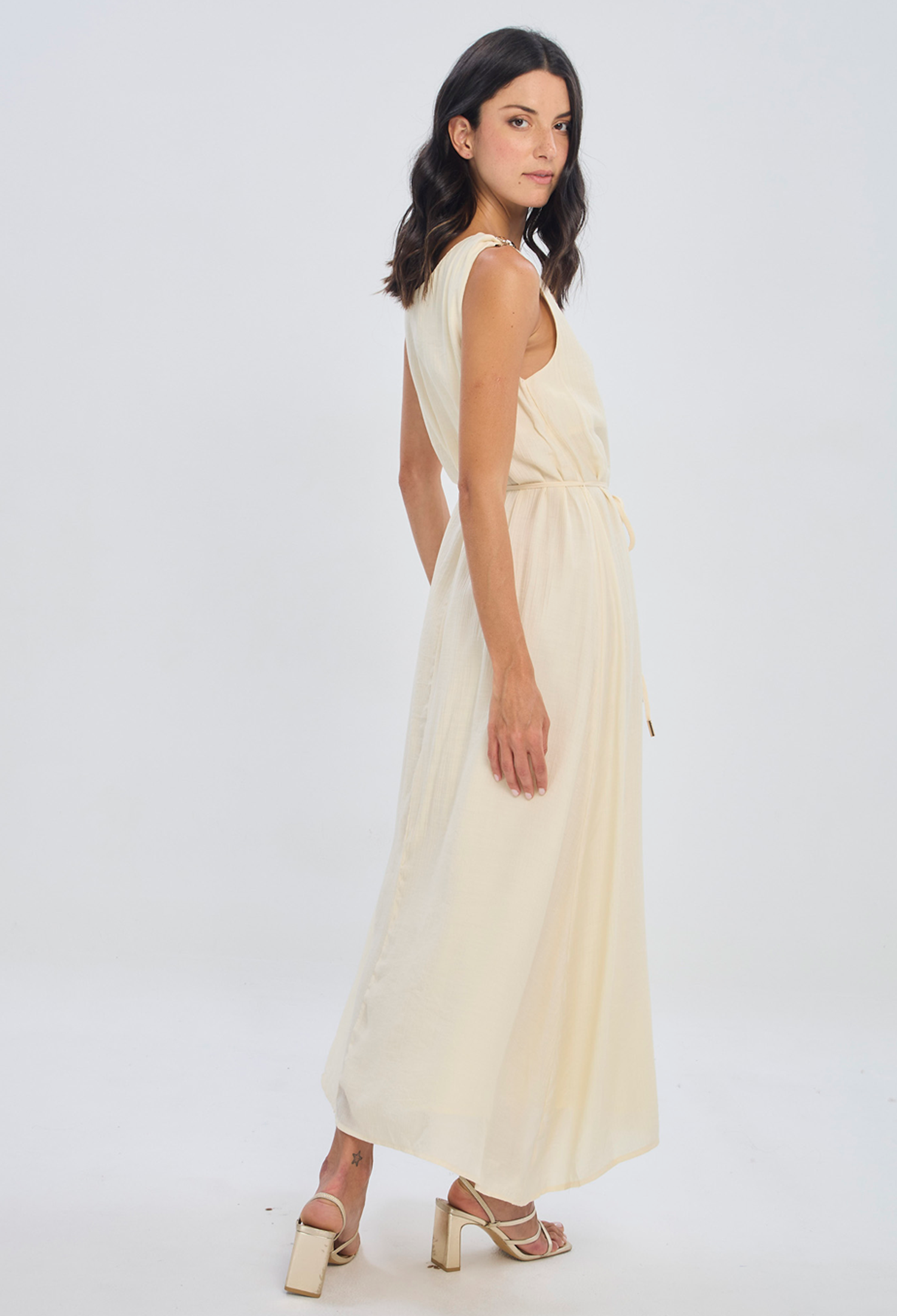 Vestido midi beige forrado corte imperio en viscosa y poliamida para mujer - vista 4