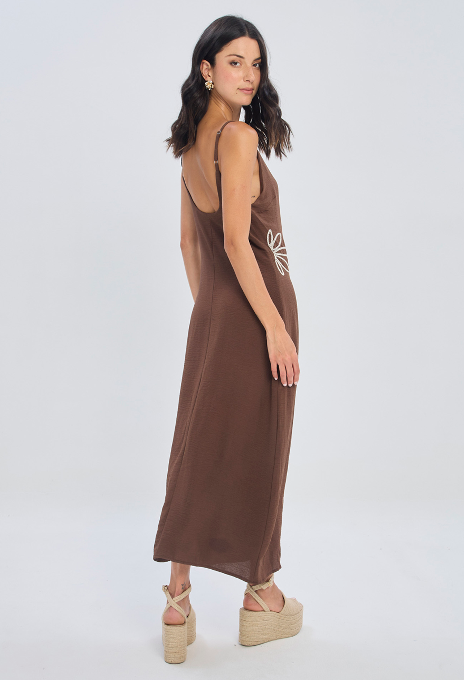Vestido largo café satinado con forro completo en poliéster para mujer - vista 4