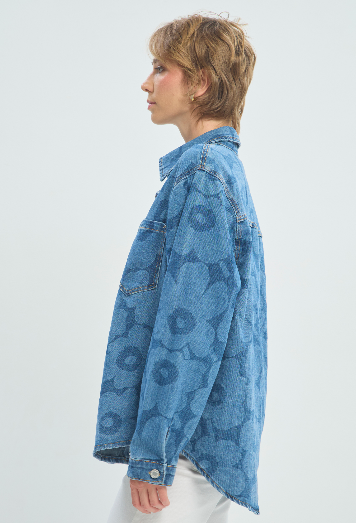 Camisa Manga Larga Azul Bordada BYBLA - vista 2