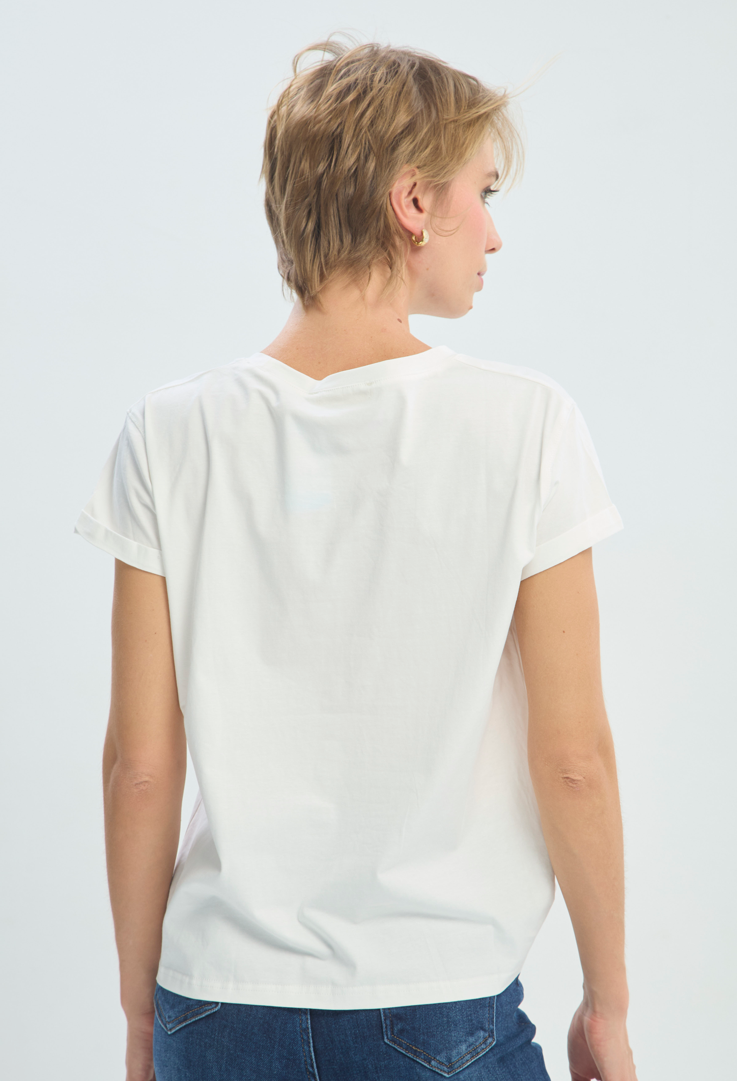 Camiseta Blanca Parche Corazón BYBLA - vista 3