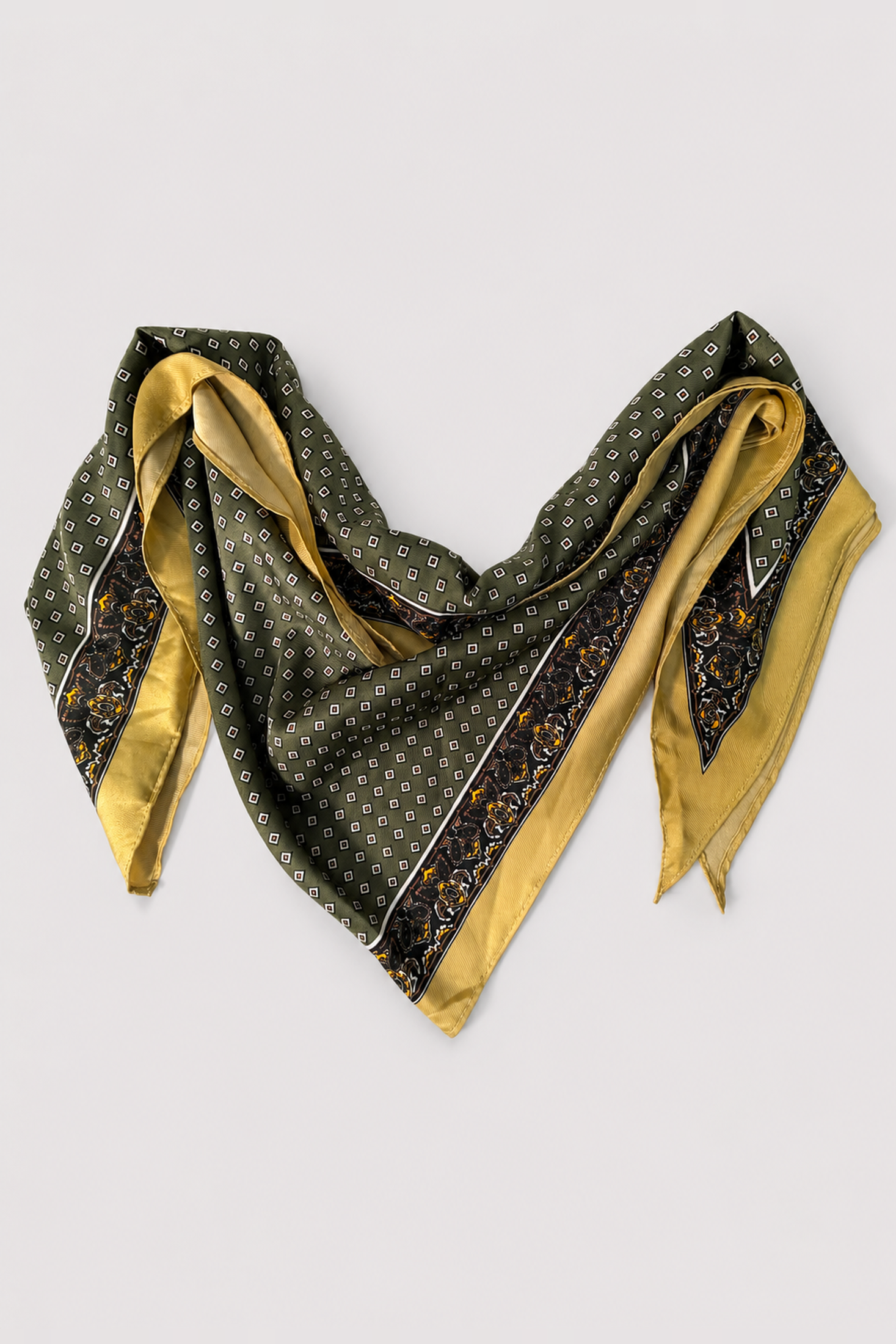 Chalina satinada estilo foulard con mini rombos y borde paisley - Verdes