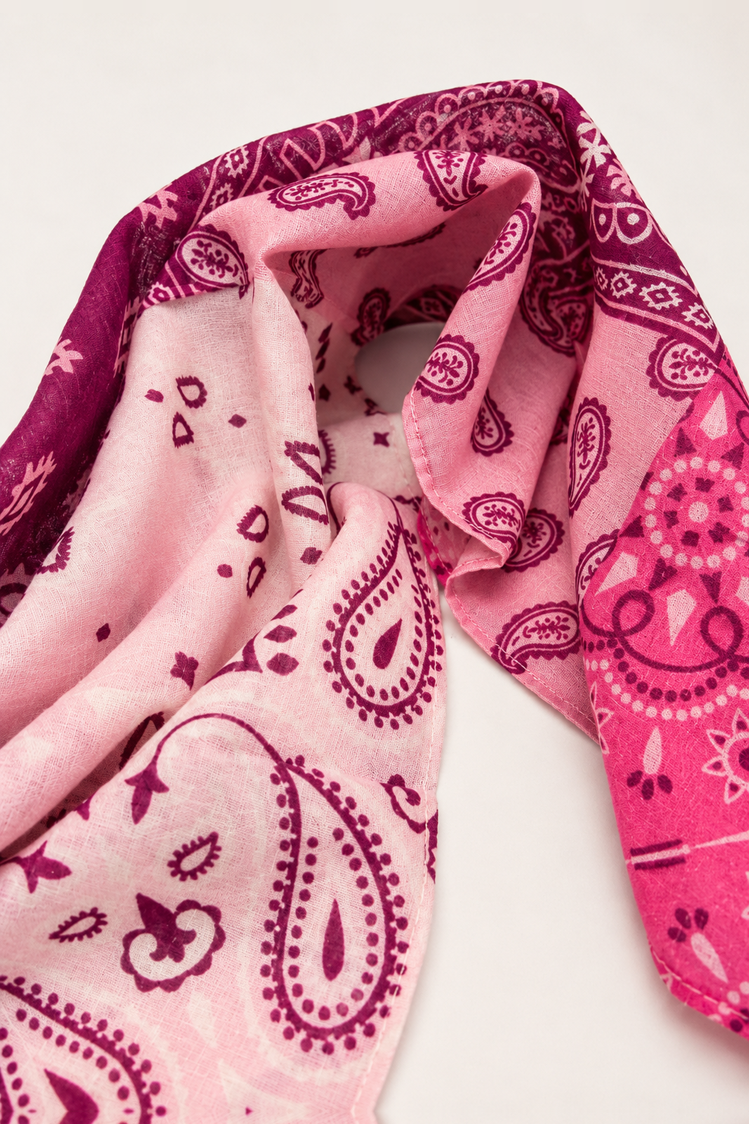 Pañoleta de algodón con estampado bandana patchwork de paisley - Rosas - vista 2