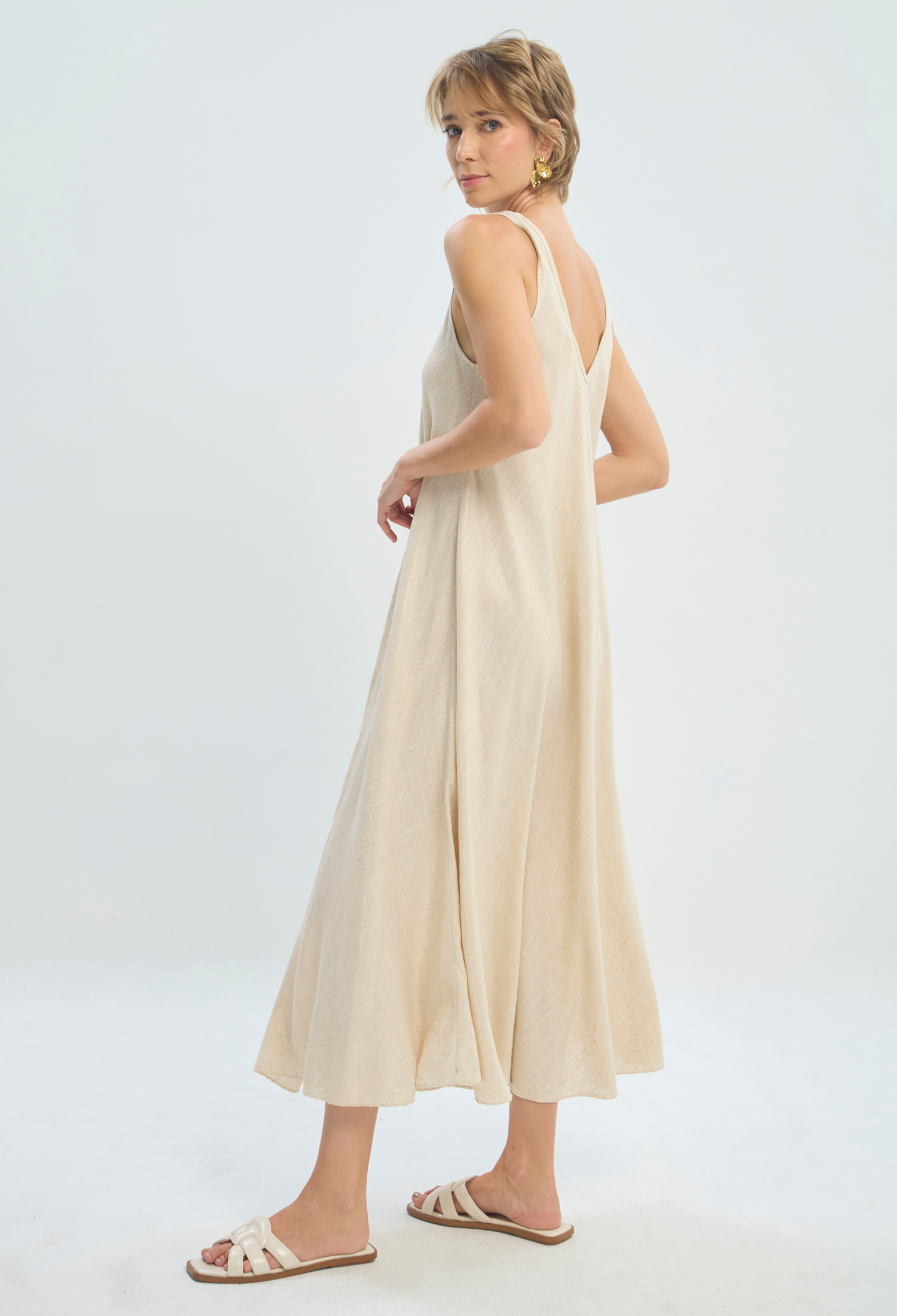 Vestido Largo Dorado Metalizado BYBLA - vista 2