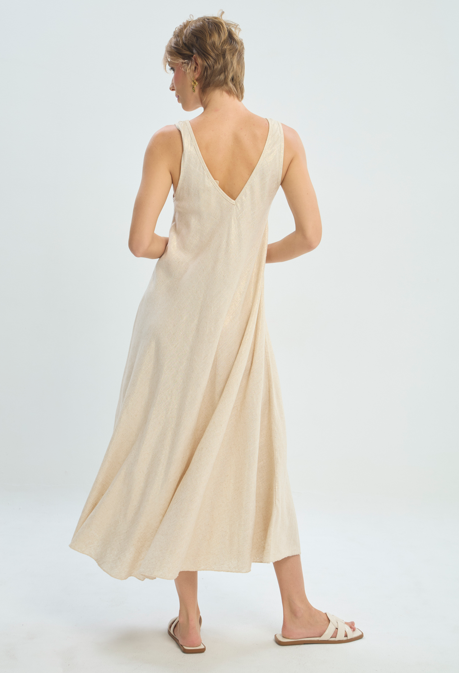 Vestido Largo Dorado Metalizado BYBLA - vista 3