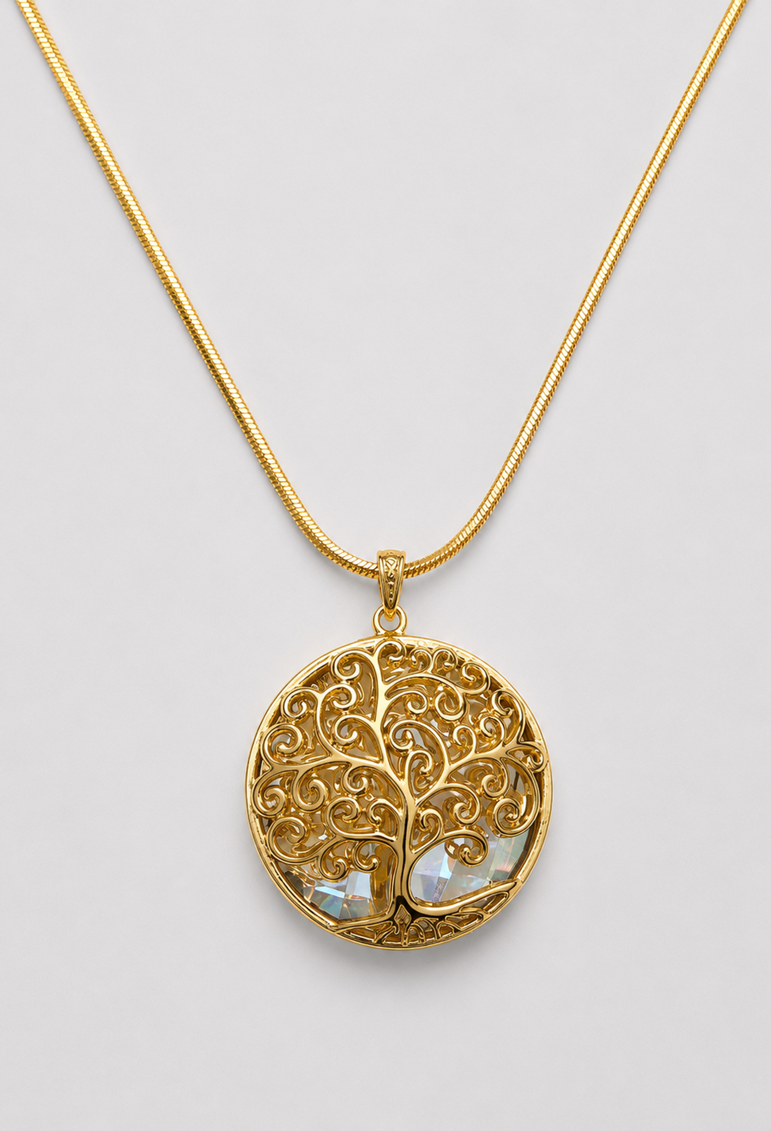 Collar dorado con medallón de filigrana y árbol de la vida - vista 2