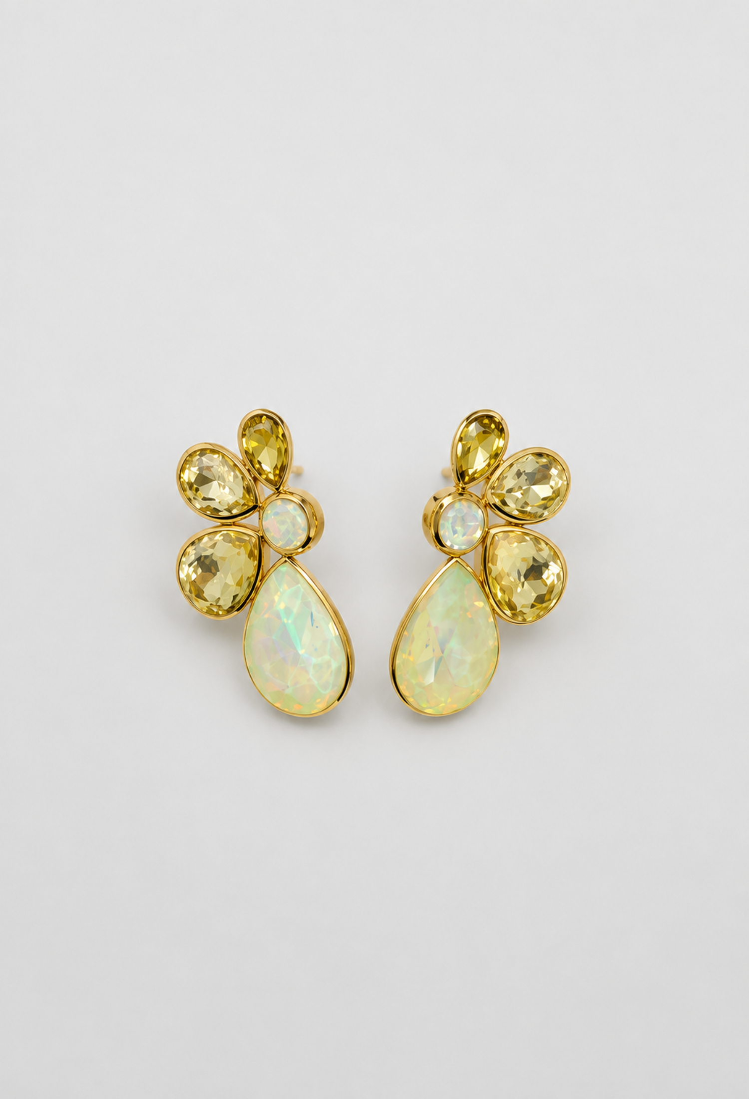 Aretes de cristales amarillos con gota opalescente BYBLA