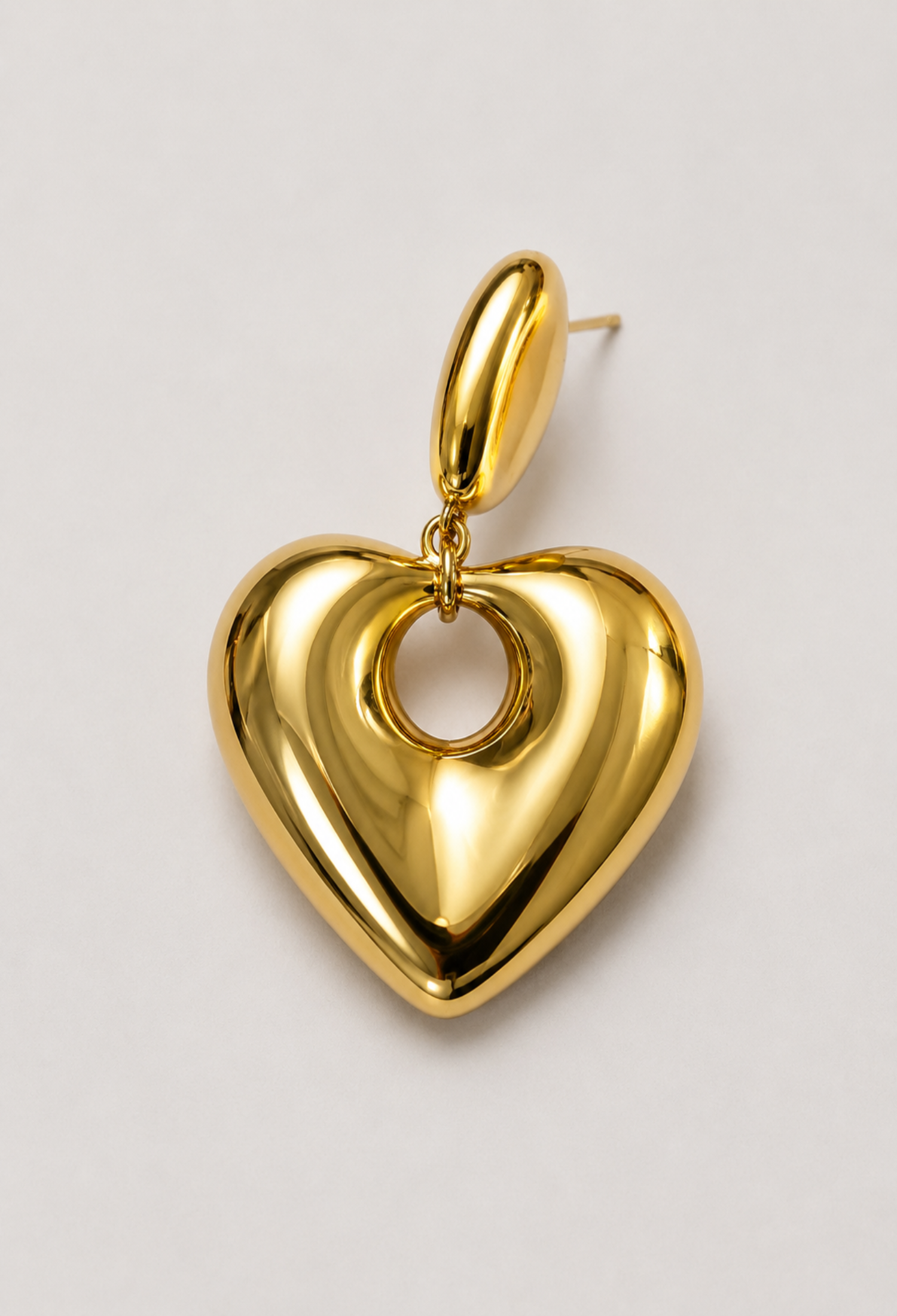 Aretes Corazón Dorado Voluminoso BYBLA - vista 2