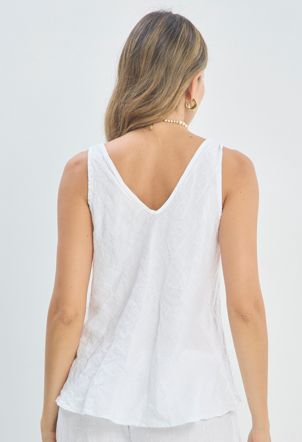 Blusa Lino Sisa Cuello V Blanca BYBLA - vista 3
