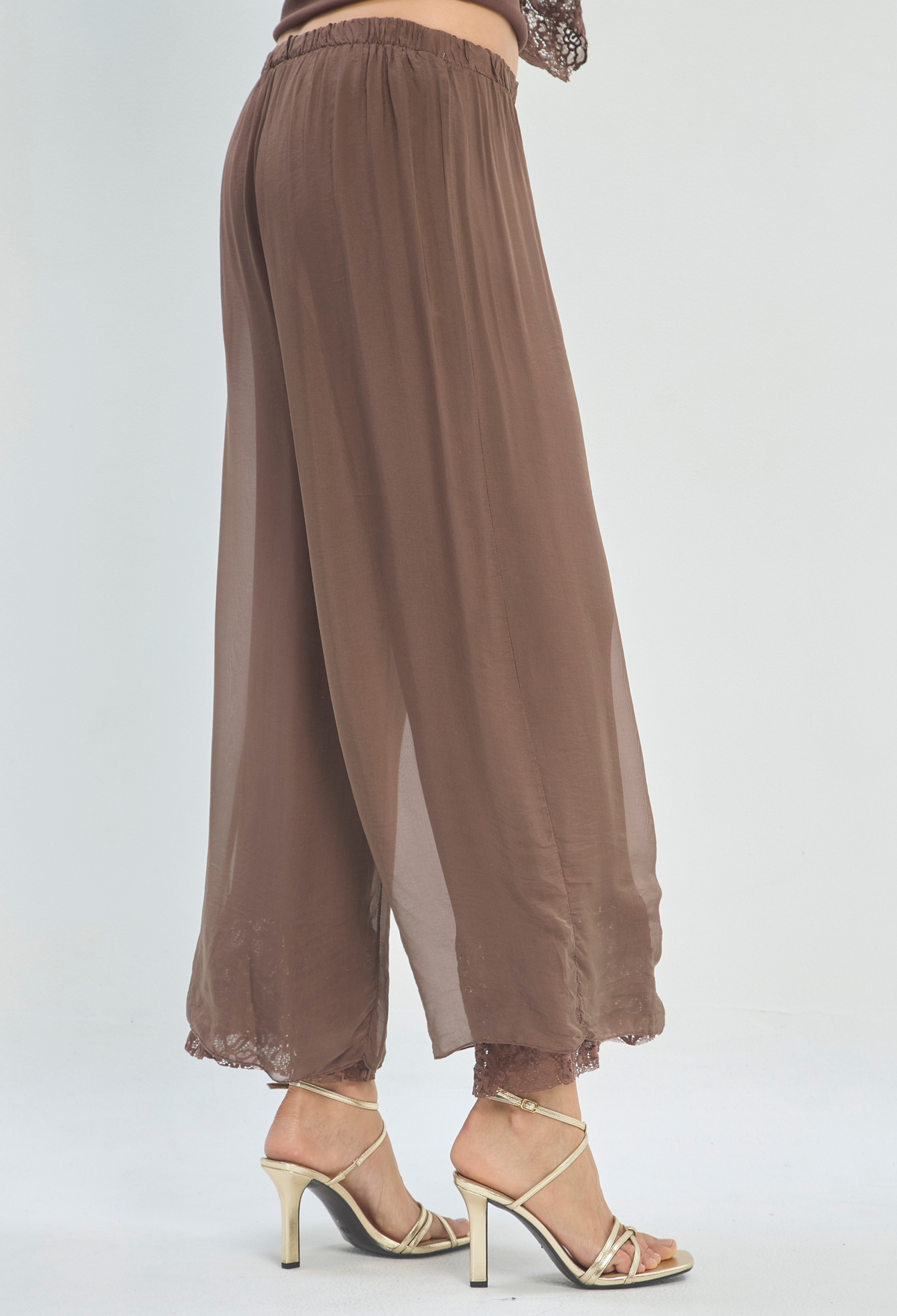 Pantalón en Seda Ruedo de Encaje BYBLA - vista 3