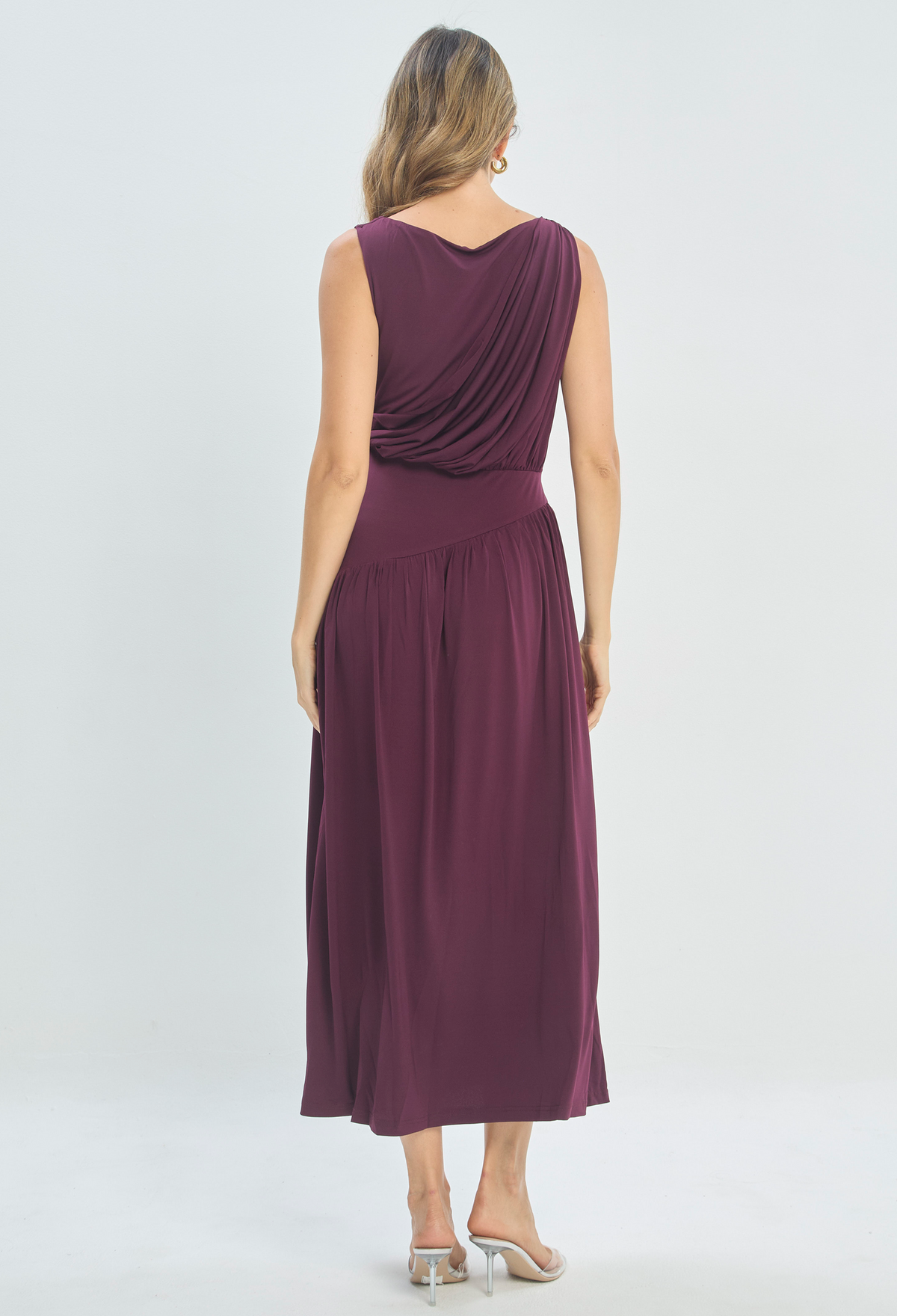 Vestido Largo Drapeado Sin Mangas Vinotinto BYBLA - vista 3