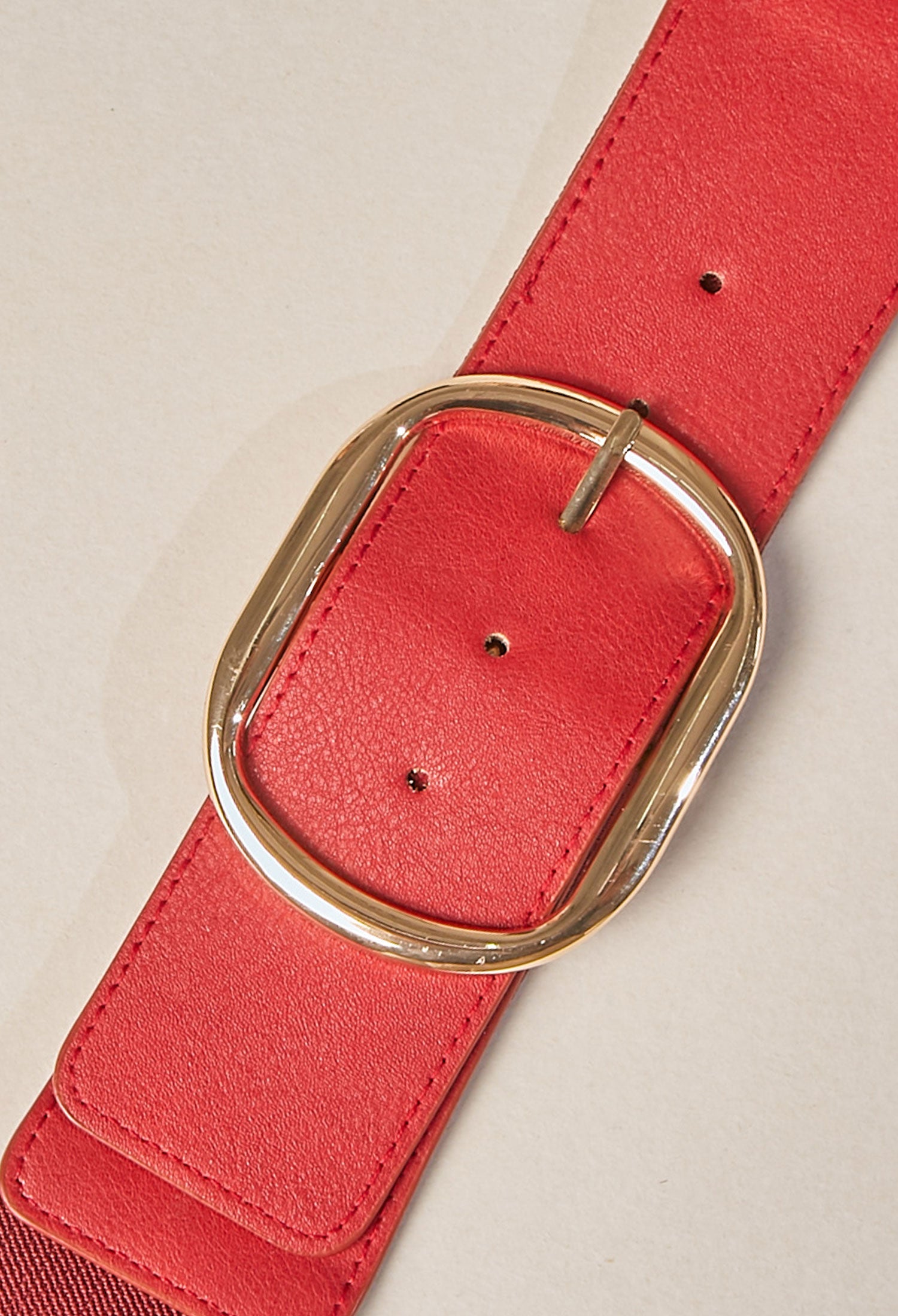 Cinturón Hebilla Grande Dorada - SALE