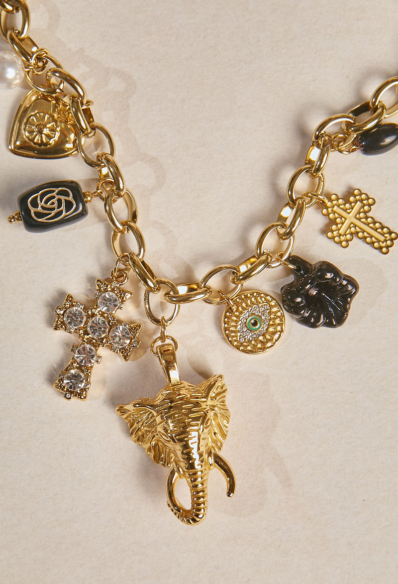 Collar Cadena Elefante Dorado vista 2 - BYBLA Colombia