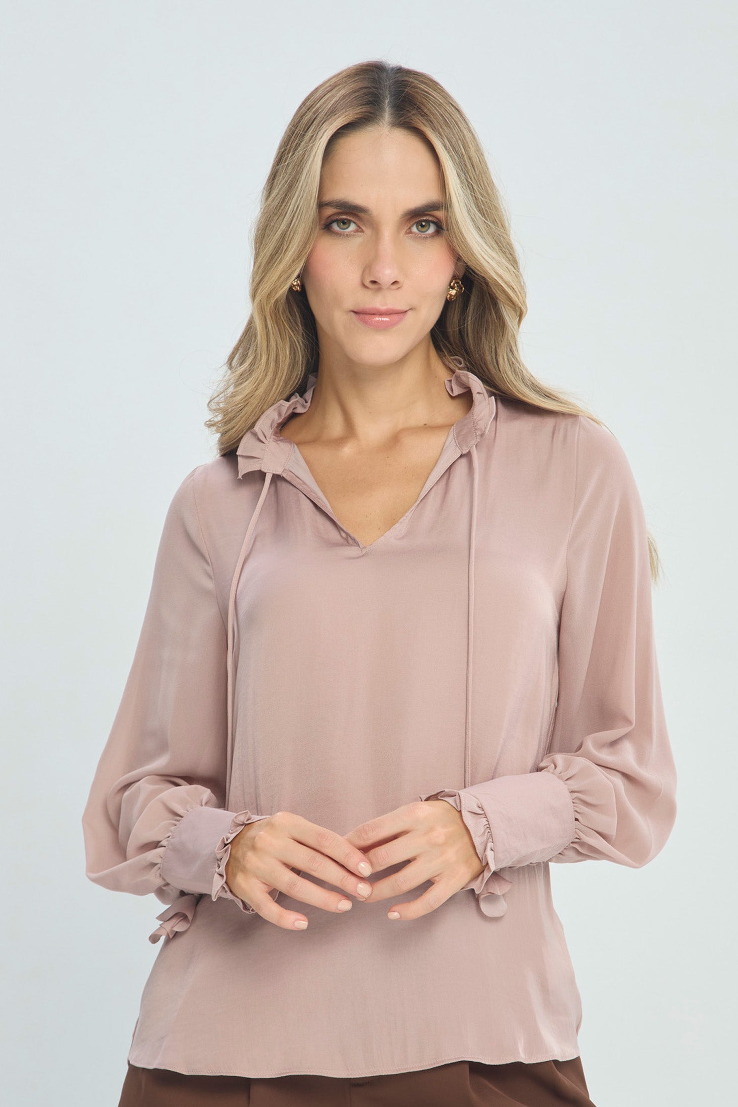 Blusa Satinada Rosada - Outlet BYBLA Colombia
