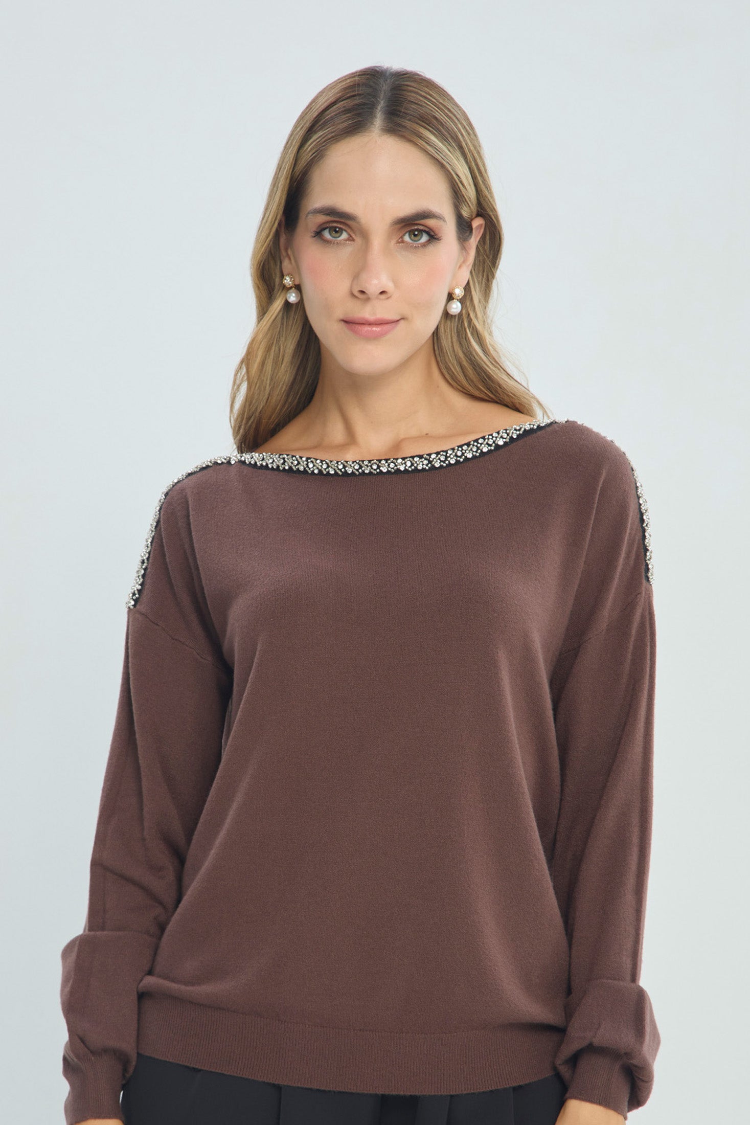 Blusa Tejida Cuello Con Pedrería