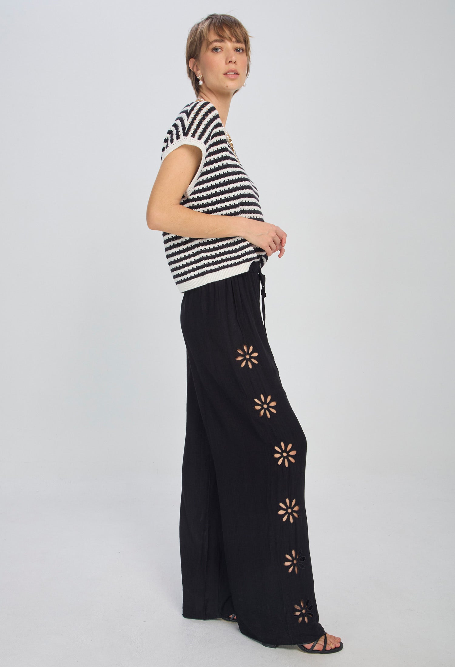 Pantalón Ojalillo Flores - SALE