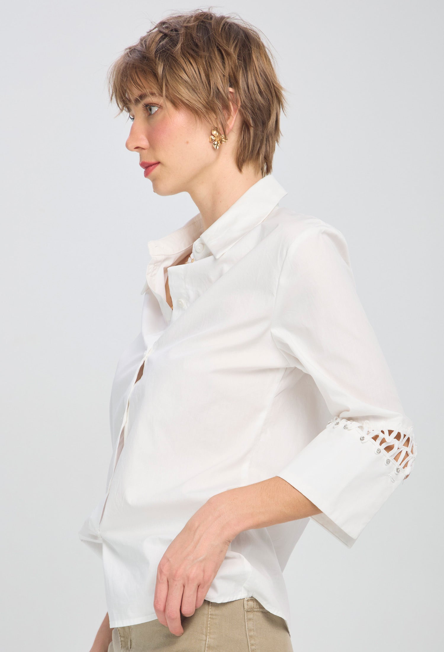 Camisa Clásica vista 3 - Outlet BYBLA Colombia