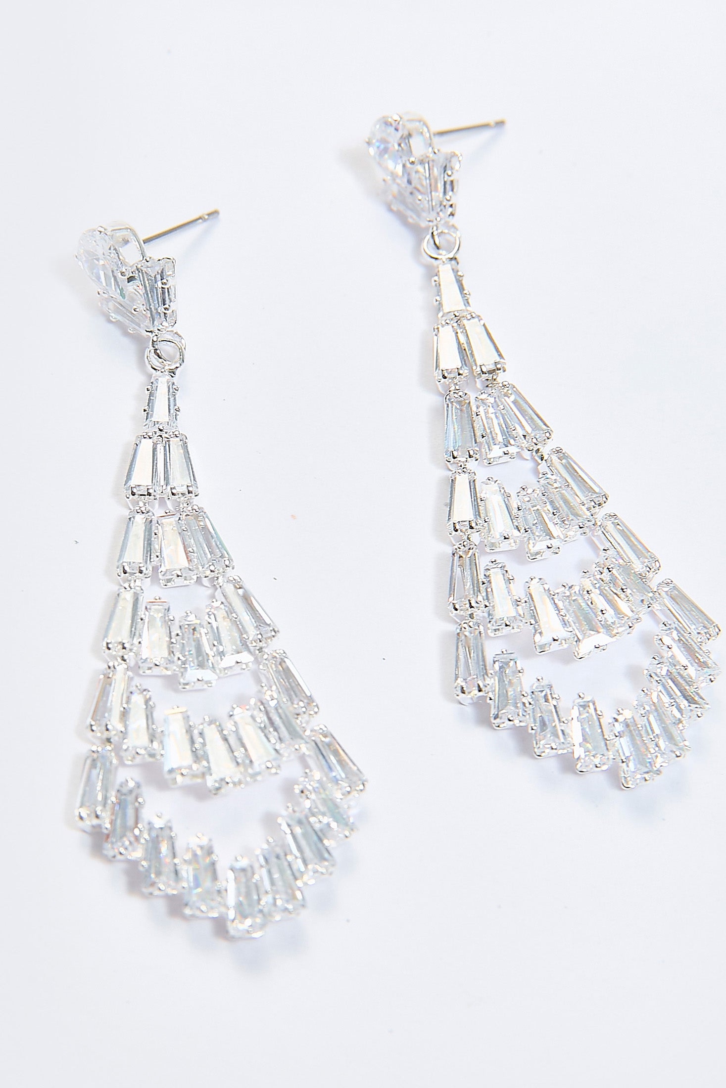 Aretes Colgantes Piedras Brillantes Plateados