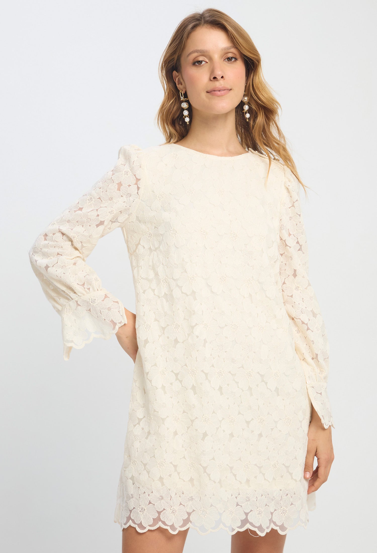 Vestido Corto Flores - SALE