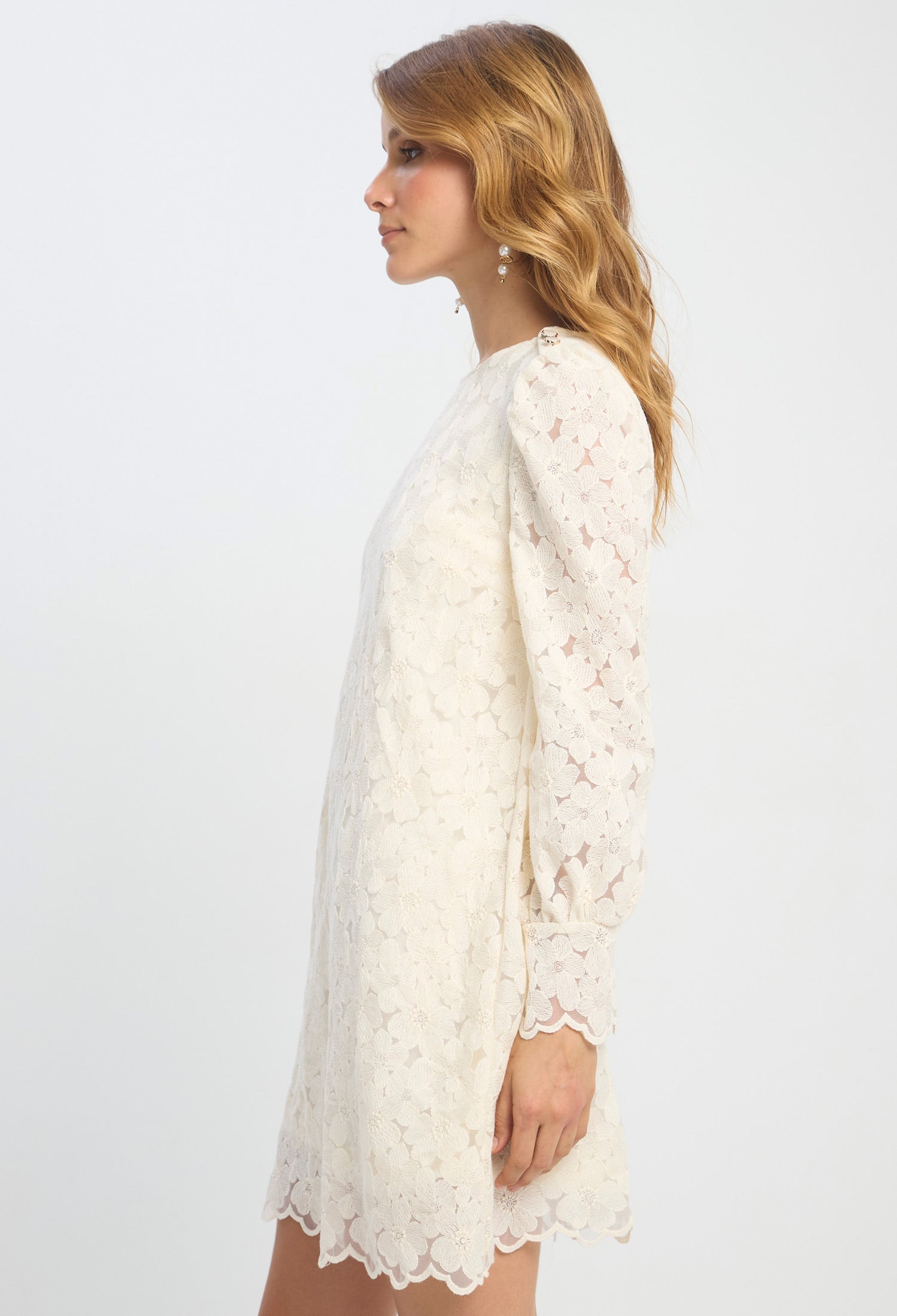 Vestido Corto Flores - SALE