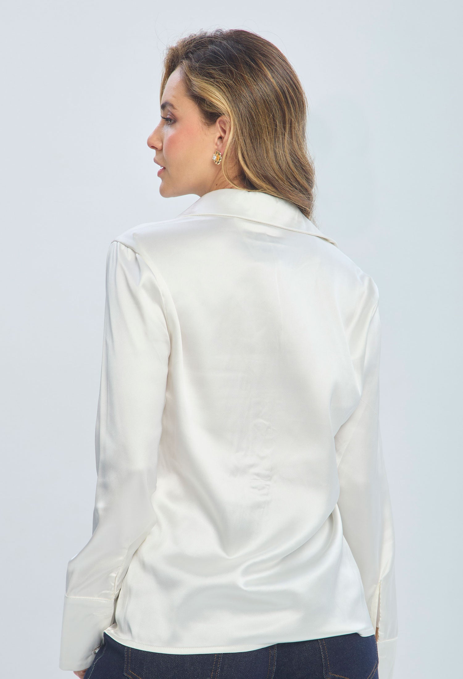 Camisa Satín Bordado