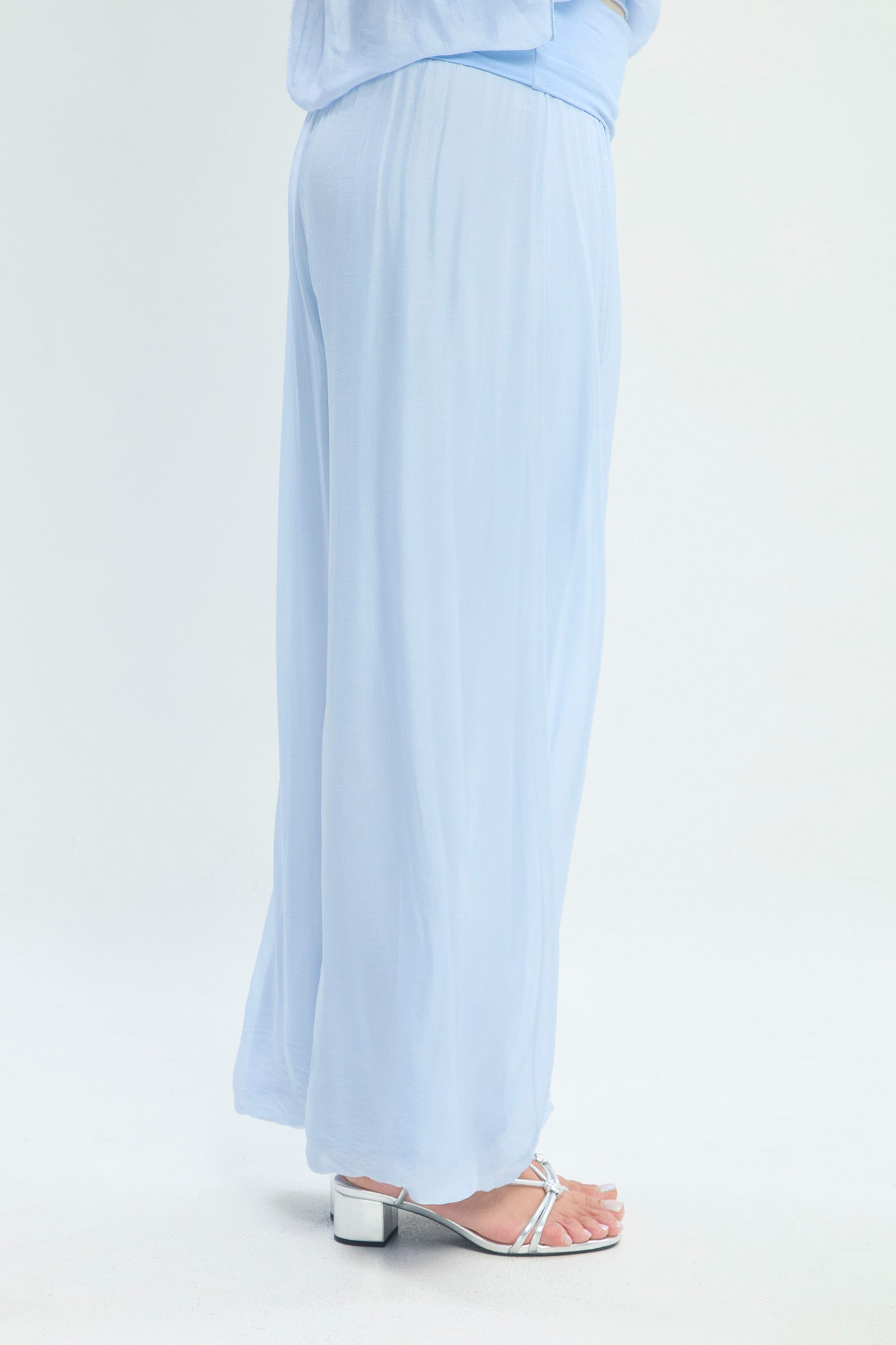 Pantalón en Seda NEW