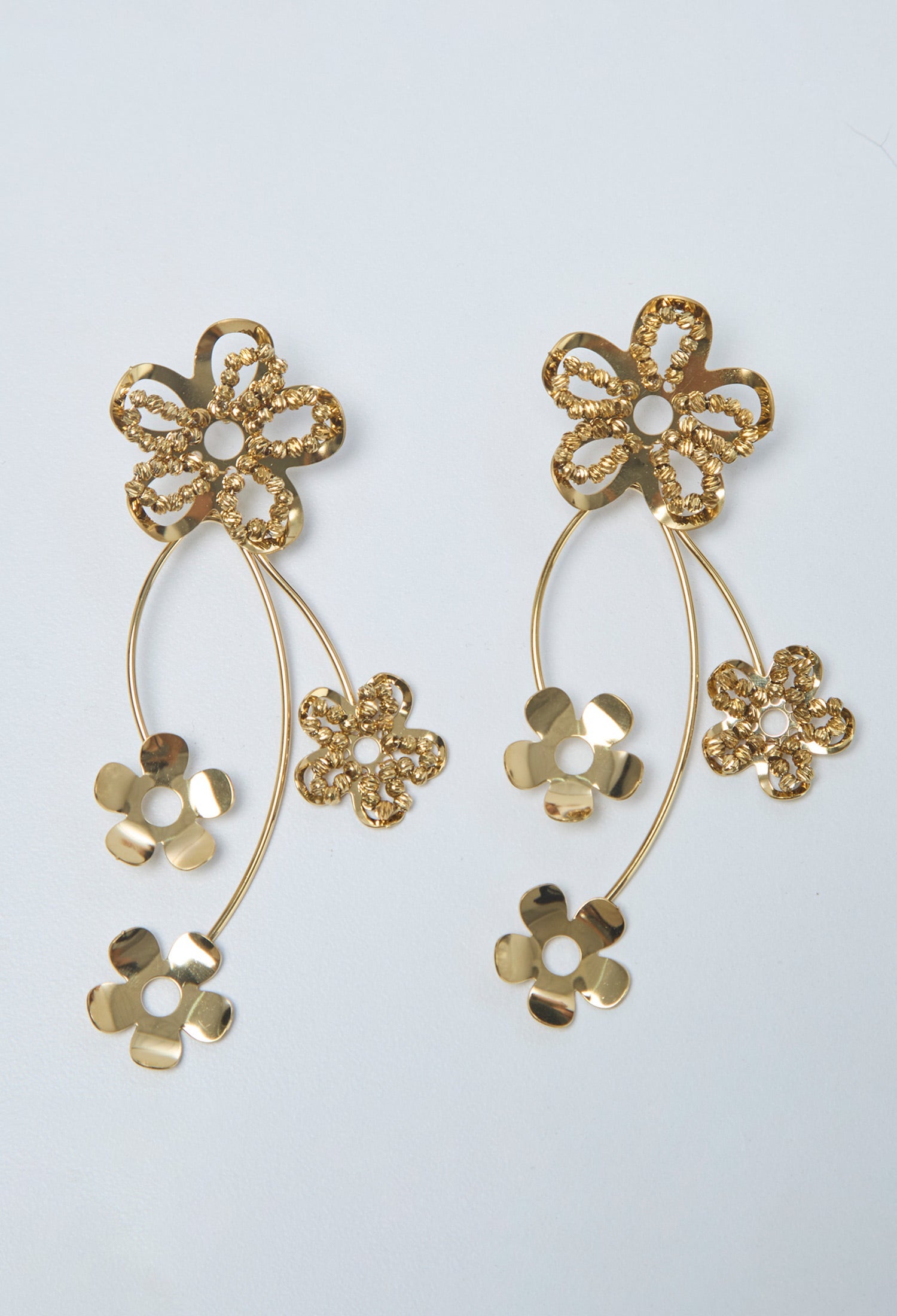 Aretes Cuatro Flores - BYBLA Colombia