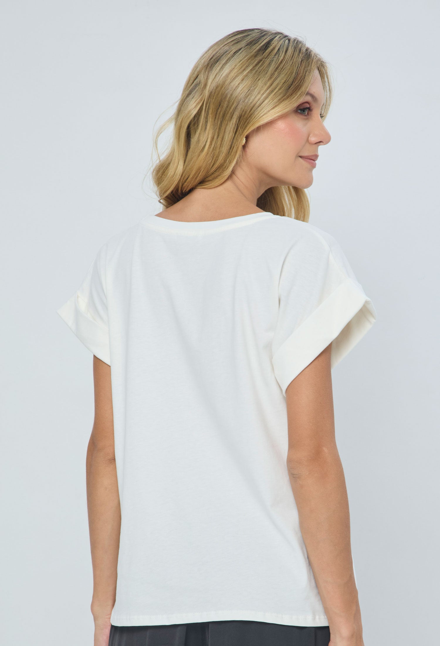 Camiseta Animal Print vista 4 - BYBLA Colombia