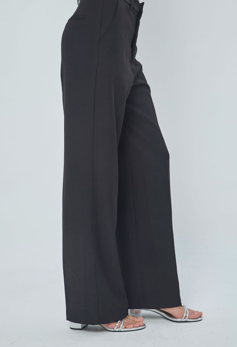 Pantalón Clásico Negro vista 2 - Outlet BYBLA Colombia