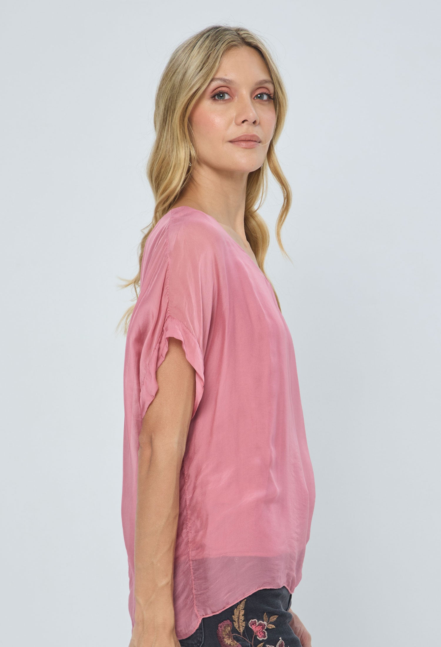 Blusa Seda vista 7 - BYBLA Colombia