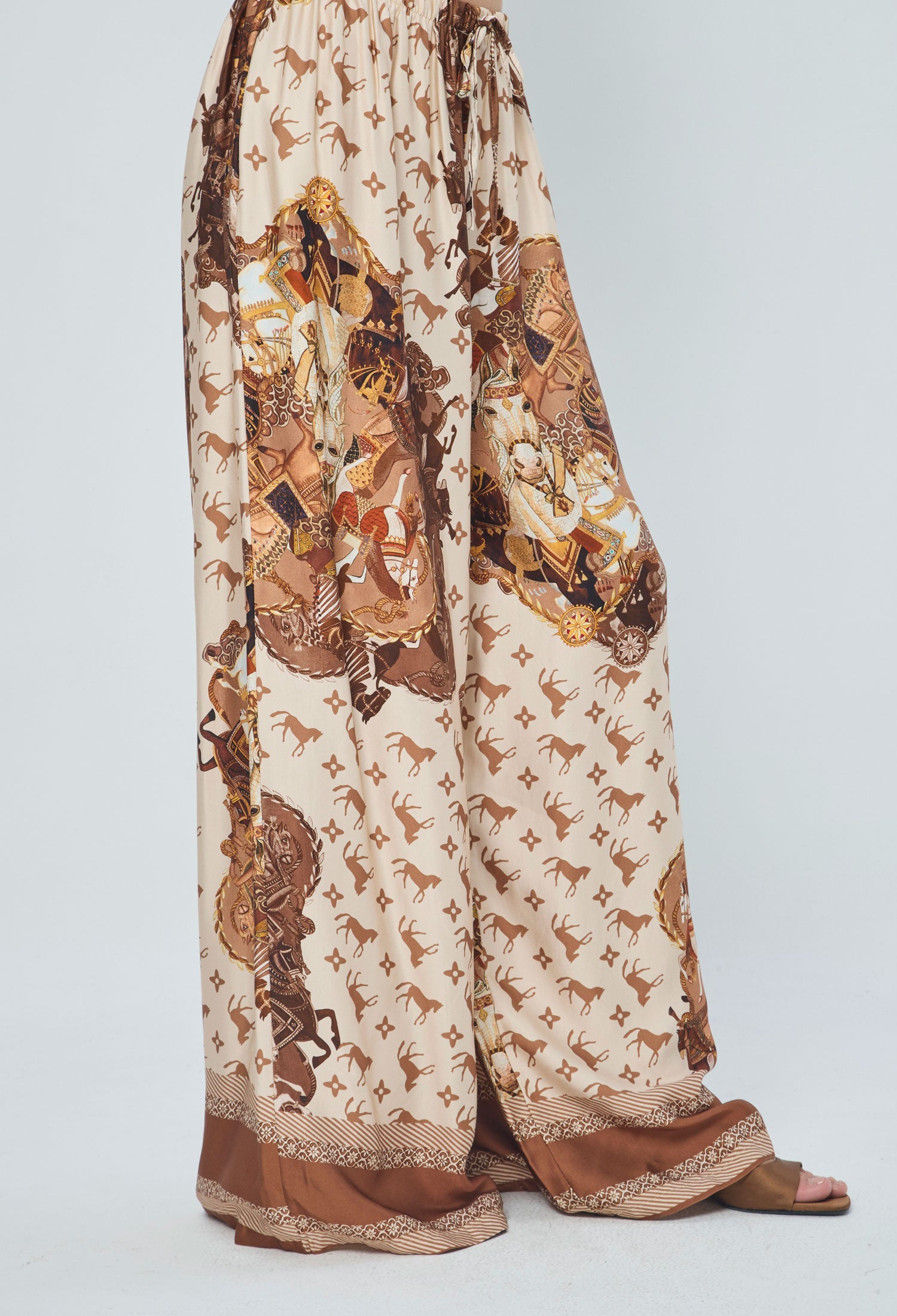 Pantalón Estampado Satín