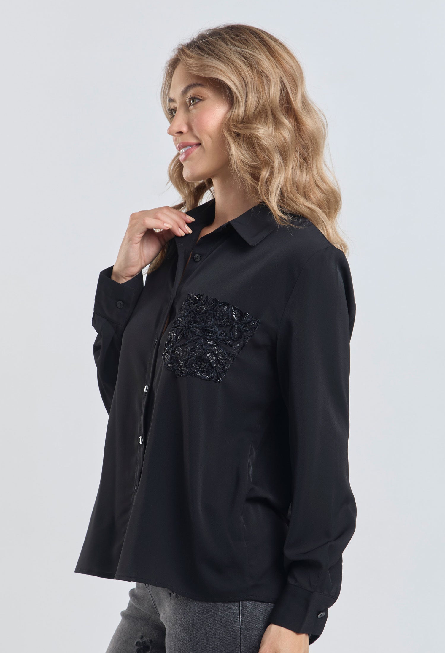 Camisa Bolsillo Bordado - SALE