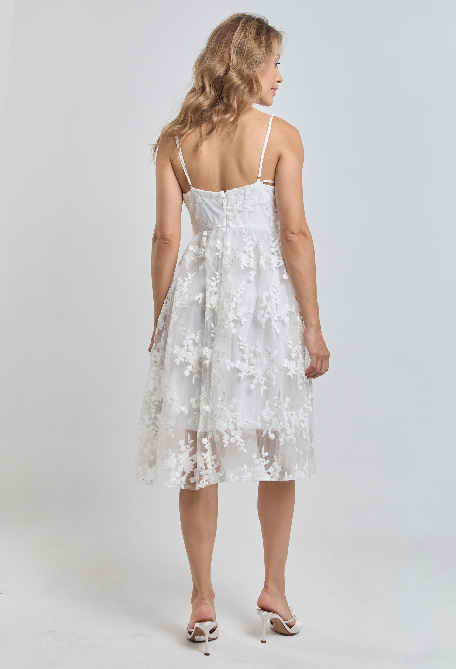 Vestido Bordado - SALE