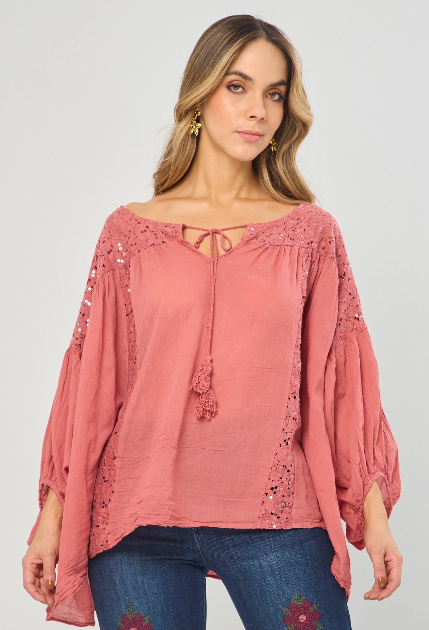 Blusa Guipur Lentejuelas - SALE
