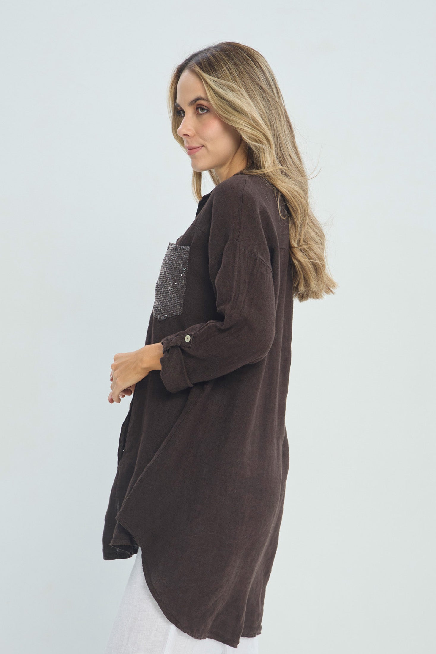 Camisa Túnica Lino vista 2 - Outlet BYBLA Colombia