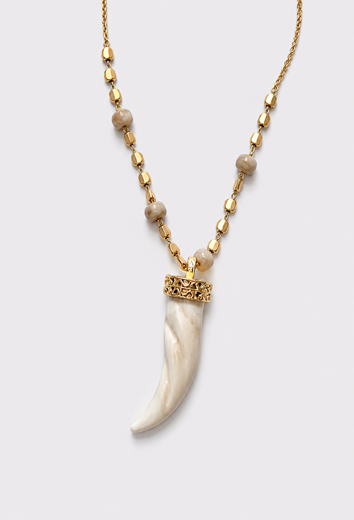 Collar Largo Colgante Colmillo