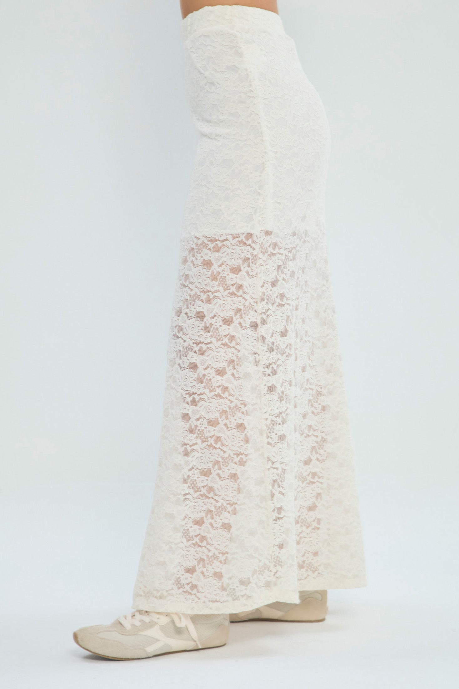 Falda Larga en Encaje vista 3 - Outlet BYBLA Colombia