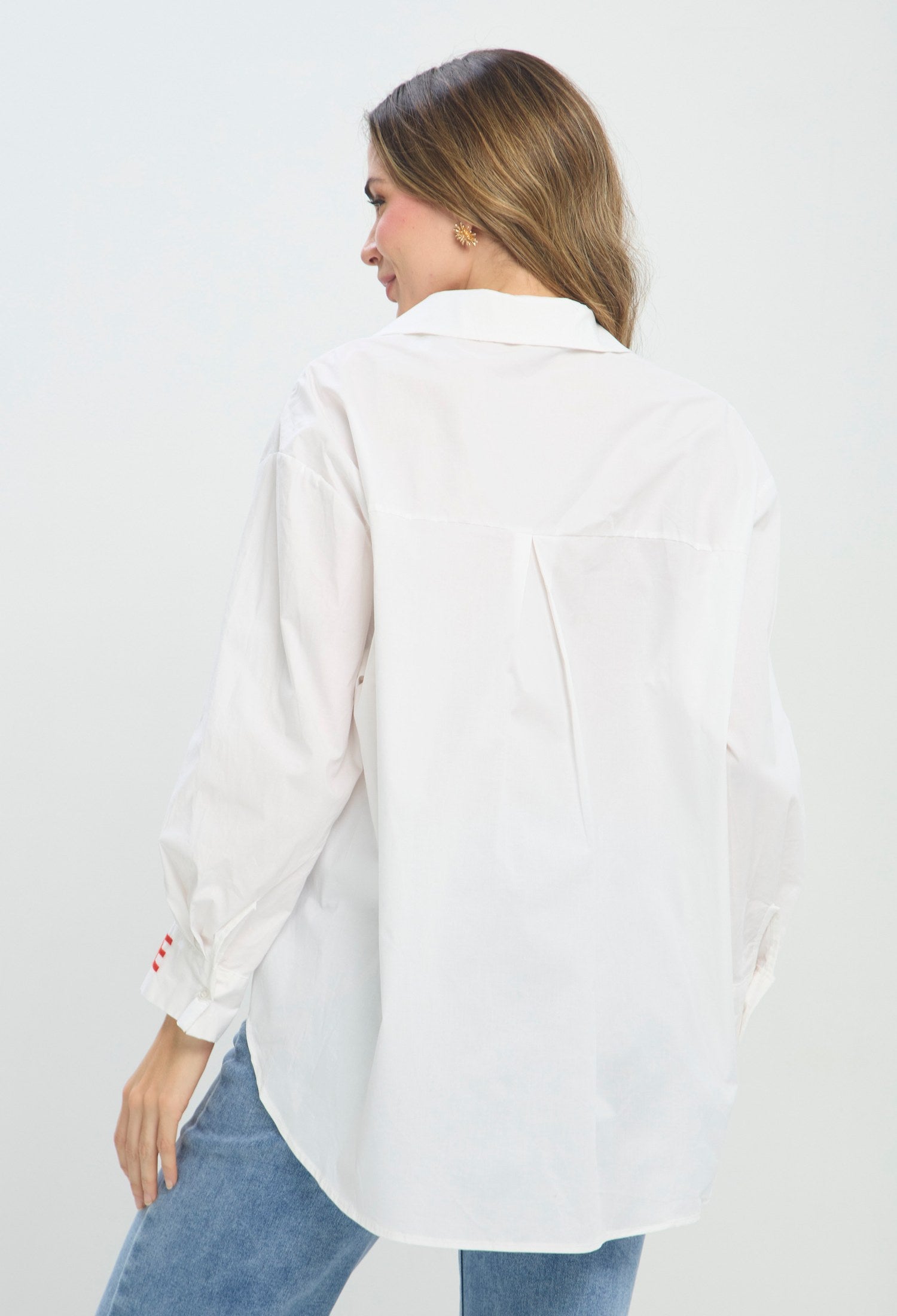 Camisa Bordado Amour blanco BYBLA Colombia - vista 3