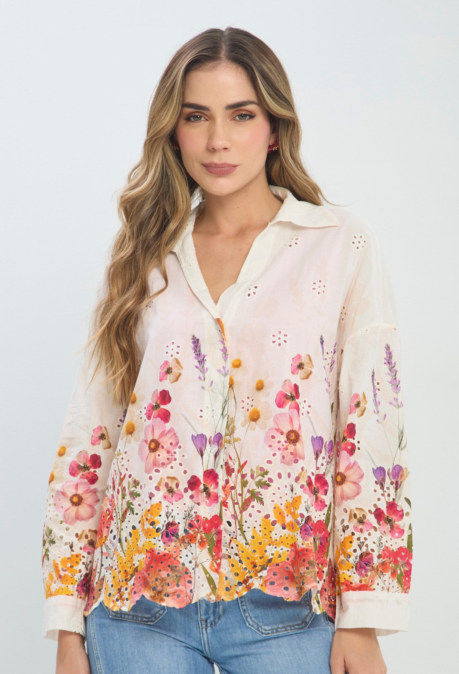 Camiseta Estampado Corazon multicolor BYBLA Colombia - vista 4