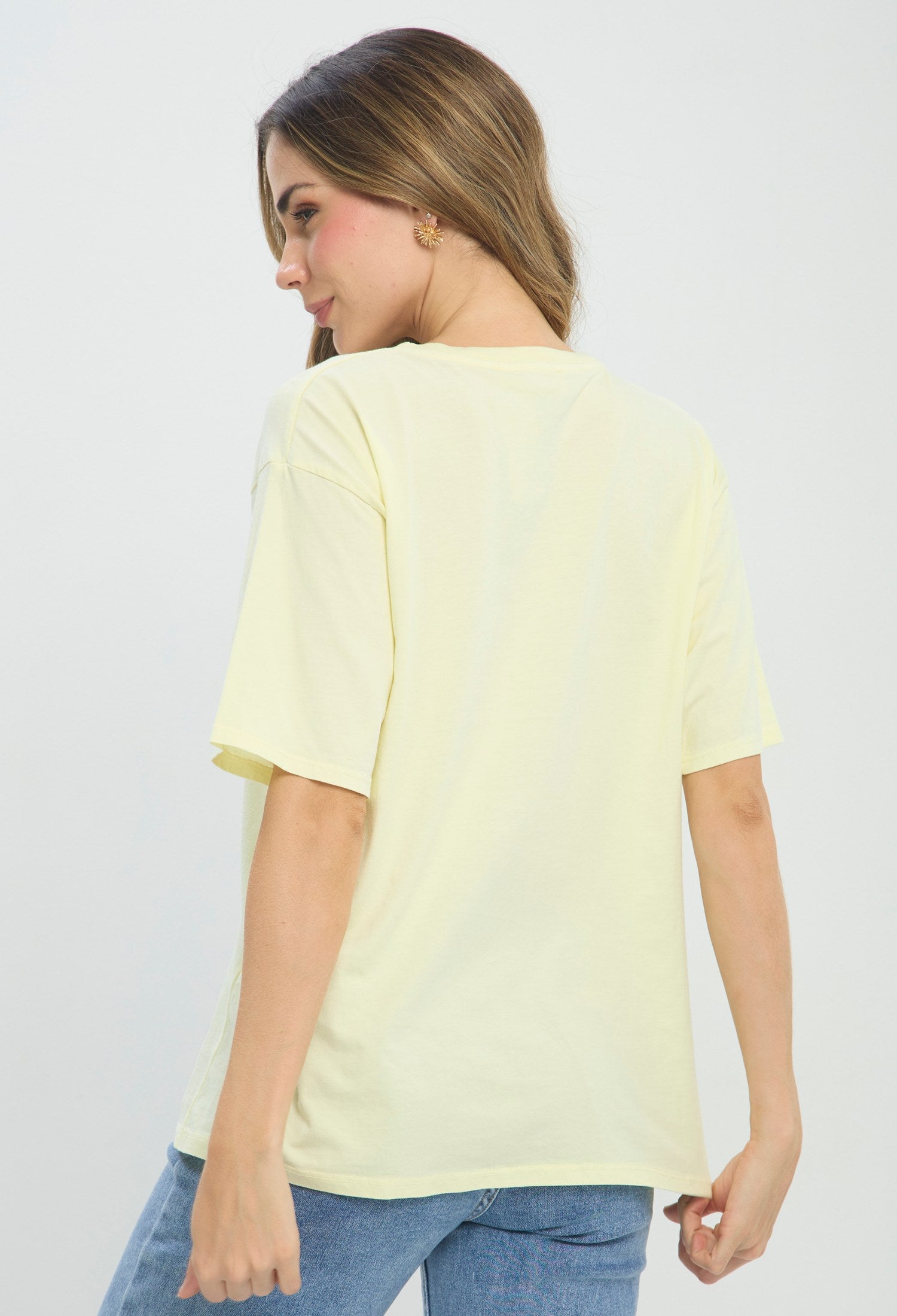 Camiseta Estampado AMOUR amarillo BYBLA Colombia - vista 3