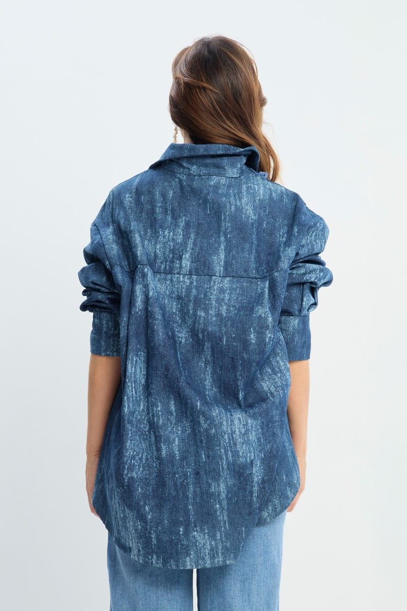 Blusa Oversize Denim Detalle Piedras NEW vista 2 - BYBLA Colombia