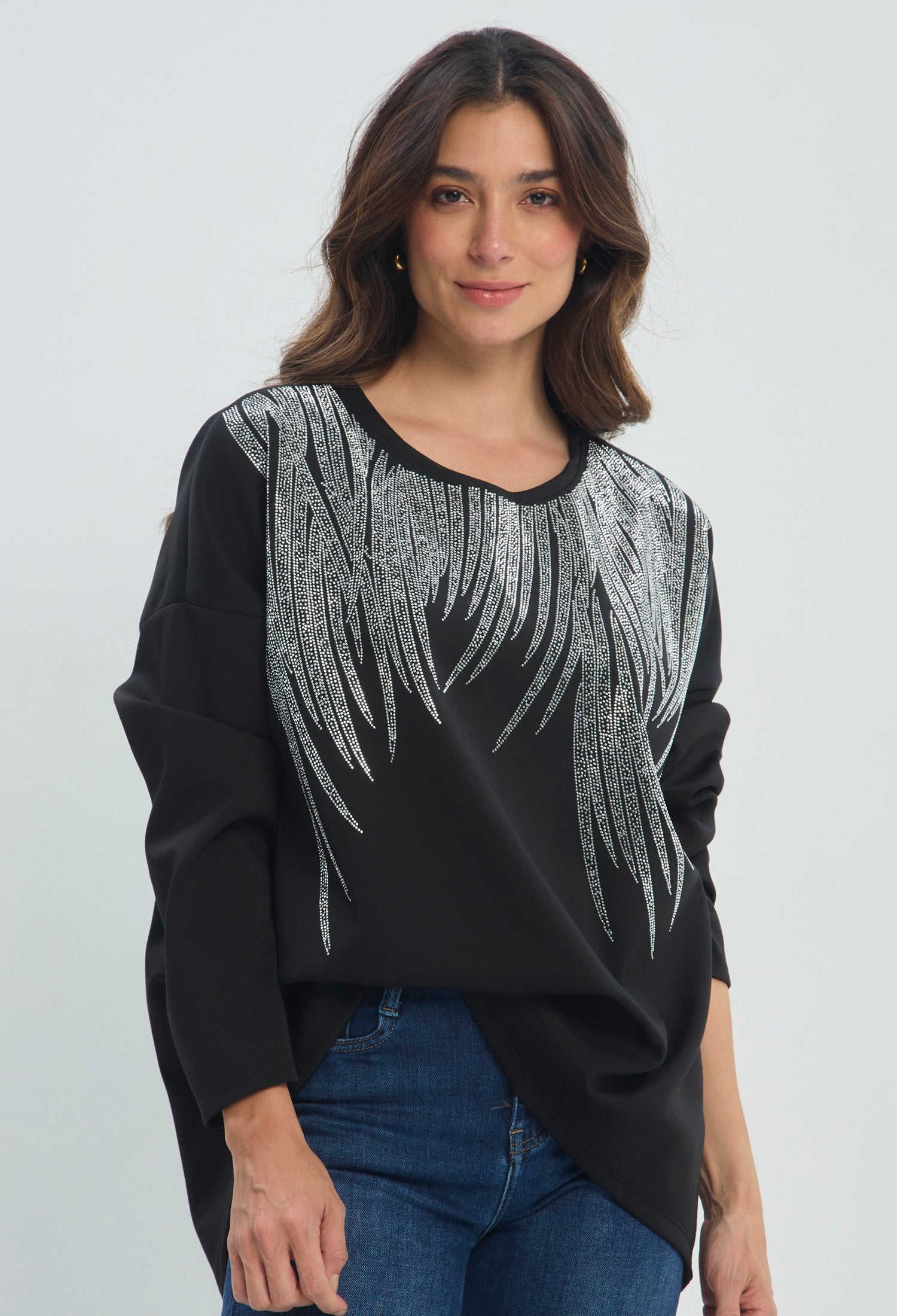Blusa Manga Larga Pedrería Plumas negro sale BYBLA