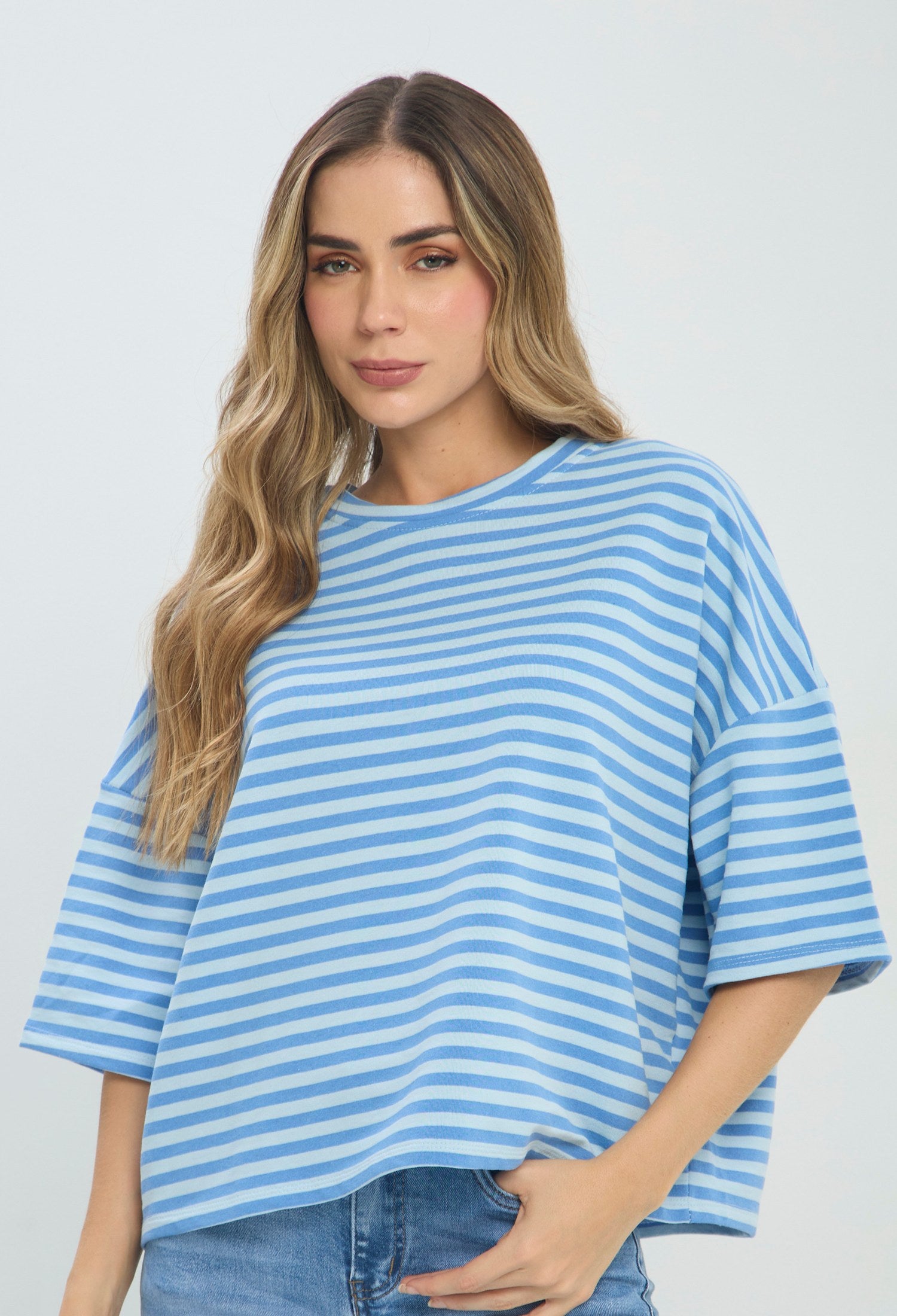 Camiseta Rayas Oversize Azul azul BYBLA Colombia