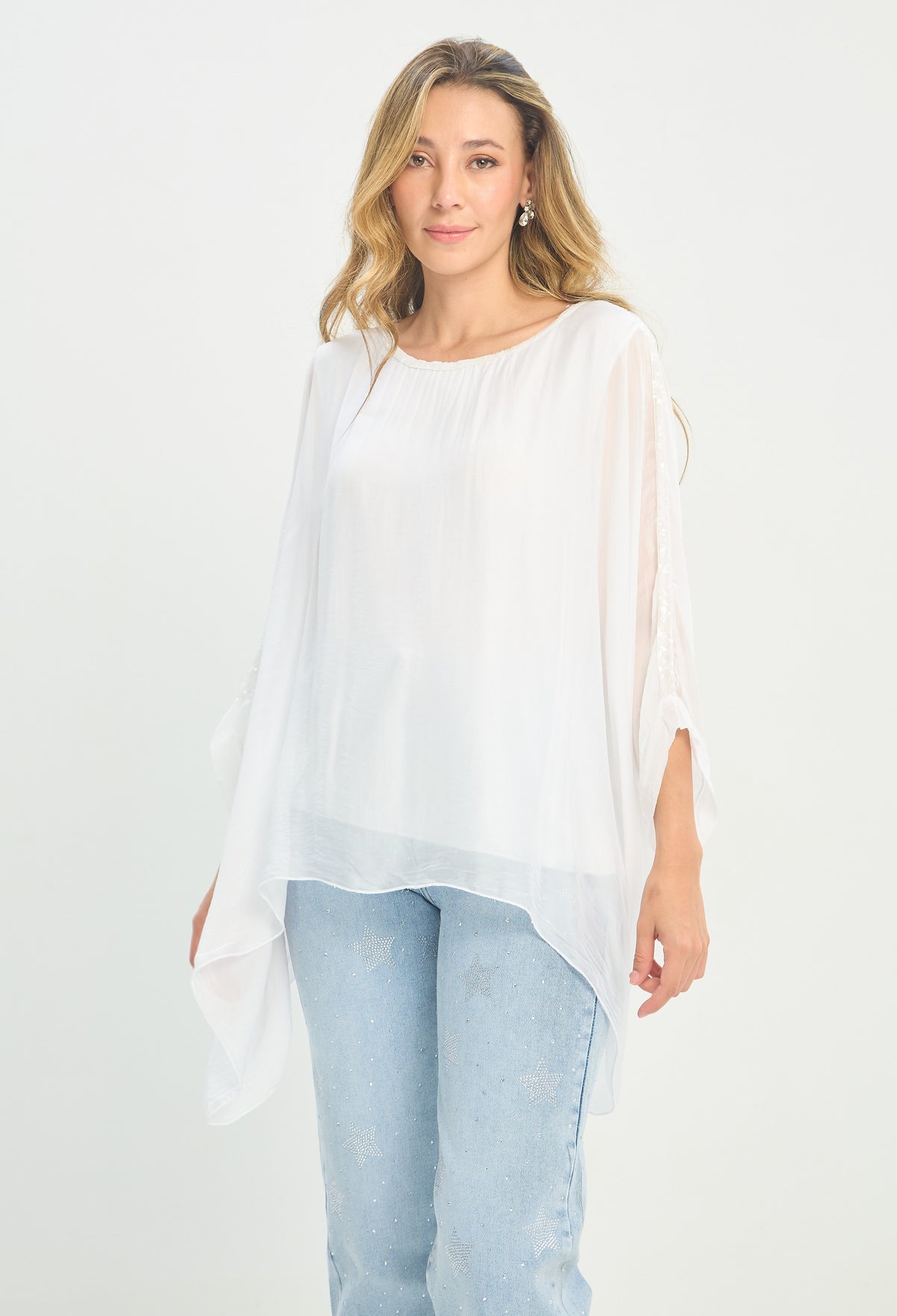 Blusa Poncho Seda Franja de Lentejuelas blanco BYBLA