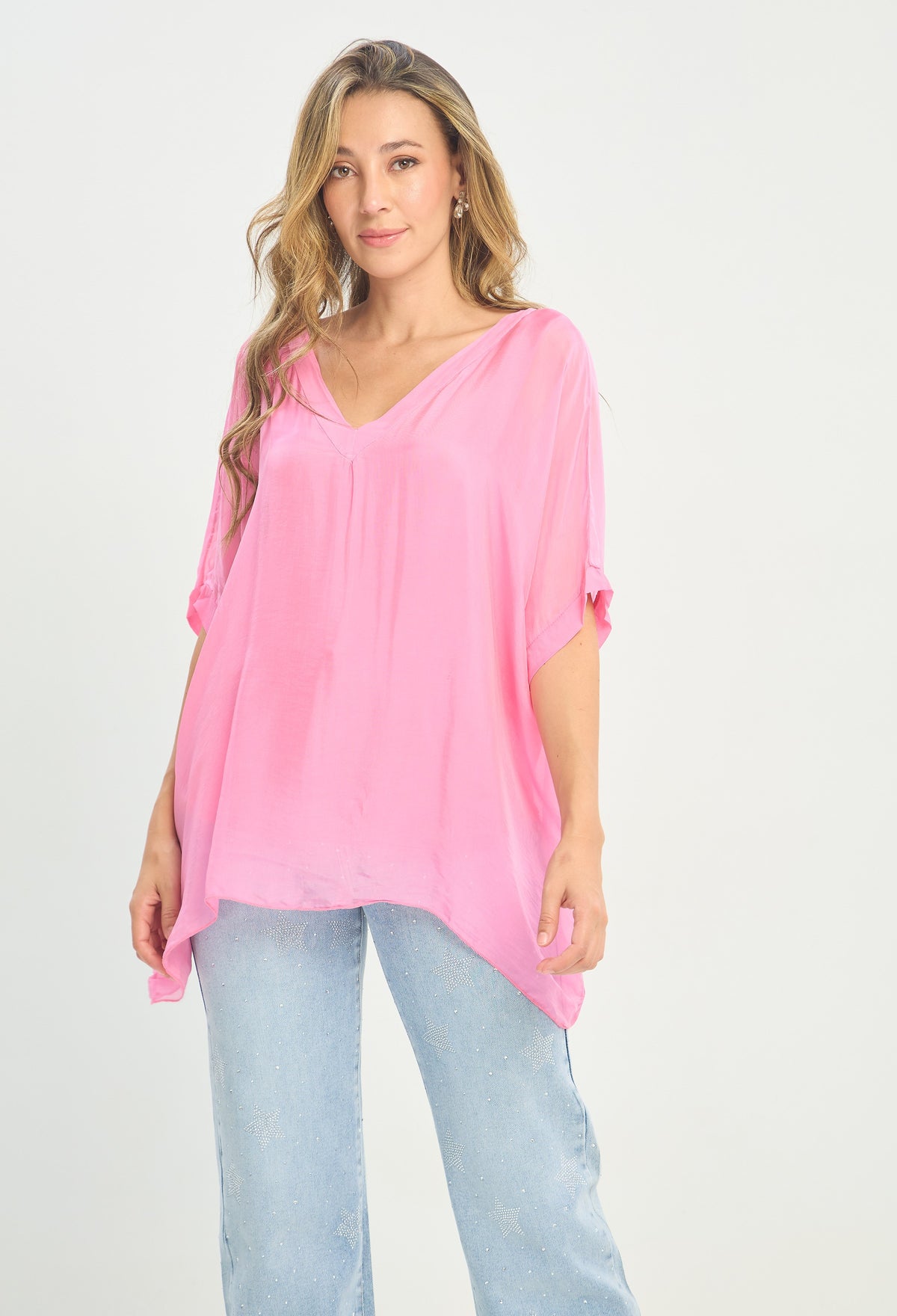 Blusa Seda Cuello V Rosa Chicle BYBLA