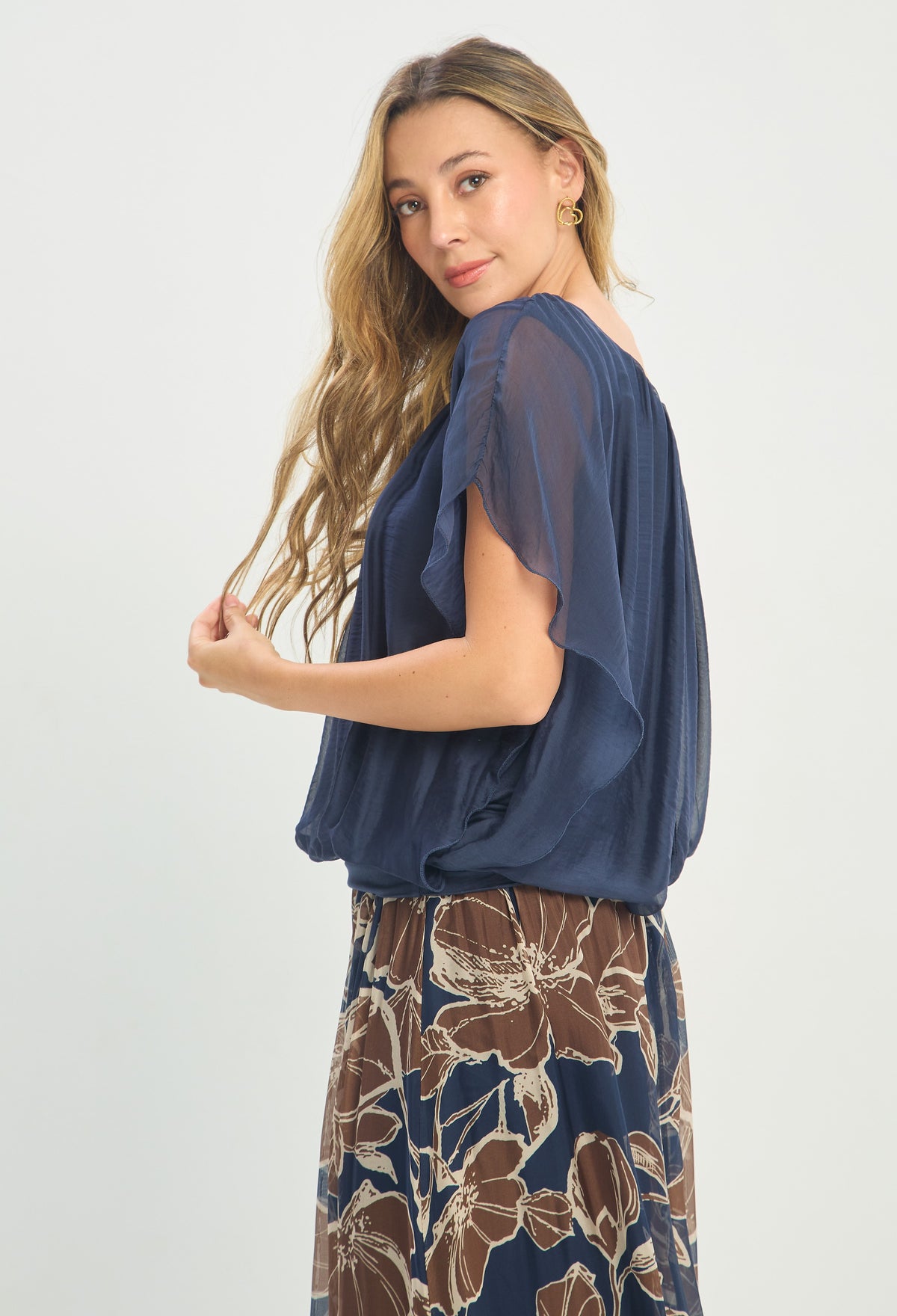 Blusa Seda Fruncida Azul Noche BYBLA - vista 2