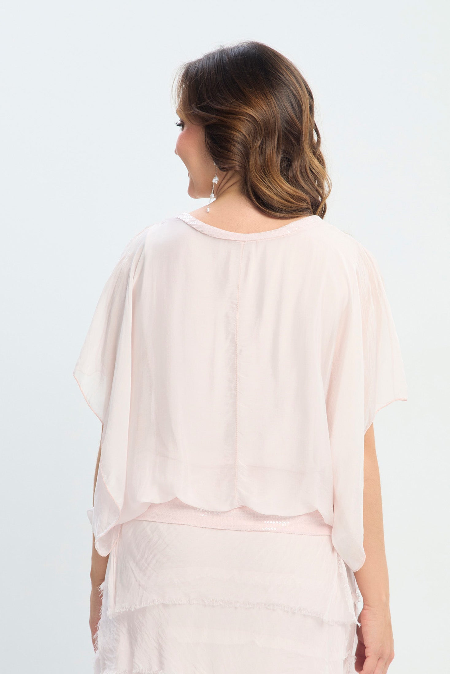 Blusa en Seda con Lentejuelas NEW vista 10 - BYBLA Colombia