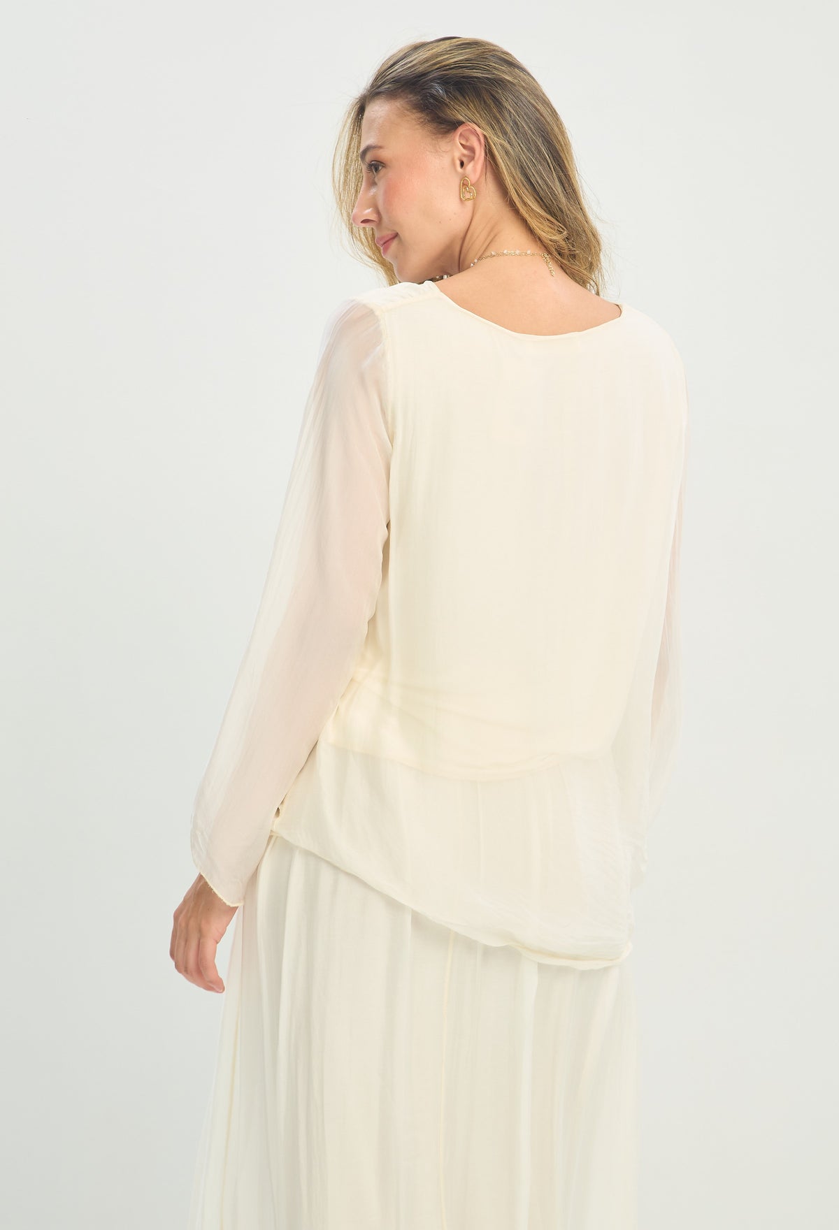 Blusa Seda Manga Larga Transparente Marfil BYBLA - vista 3