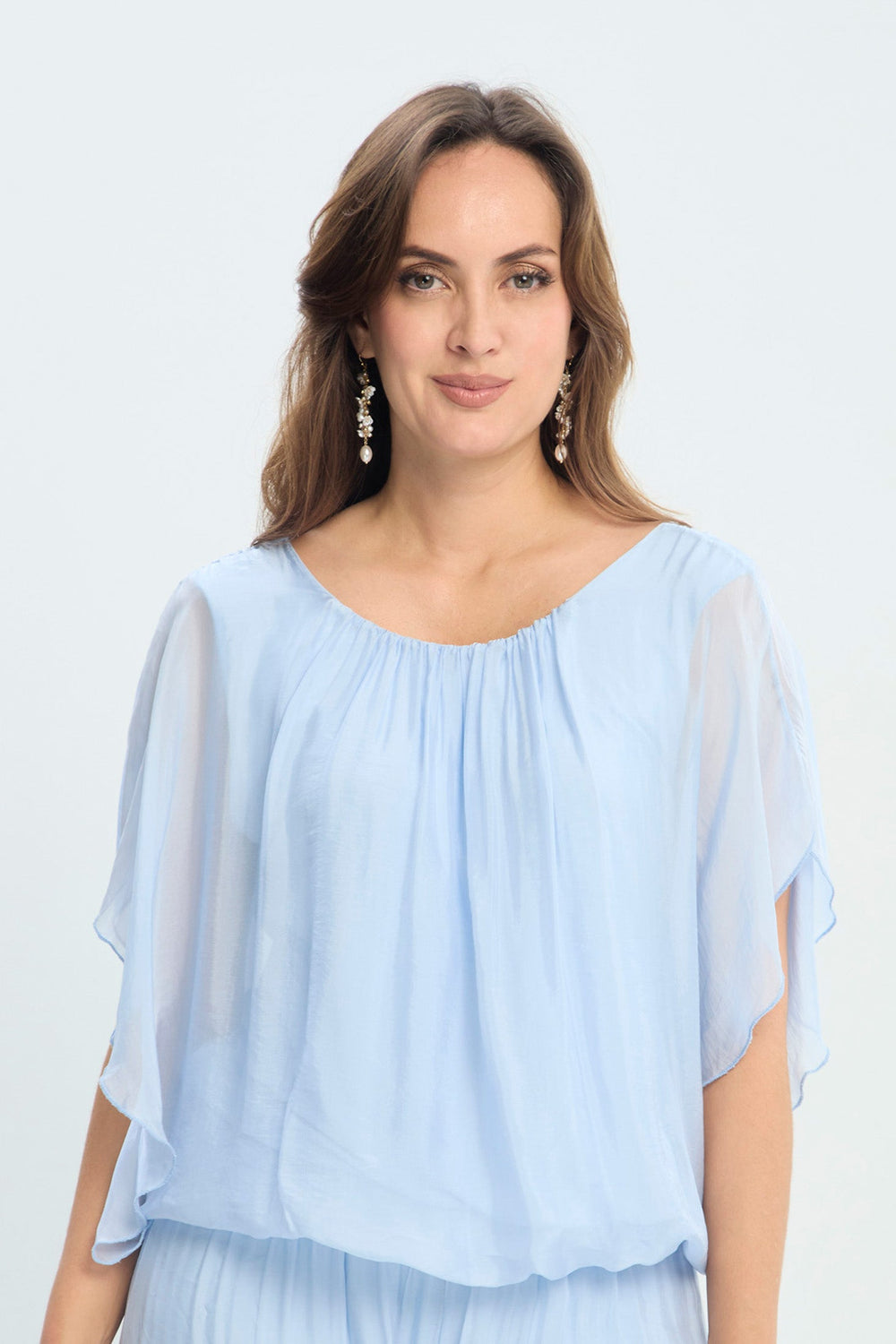 Blusa en Seda Manga Corta NEW - BYBLA Colombia