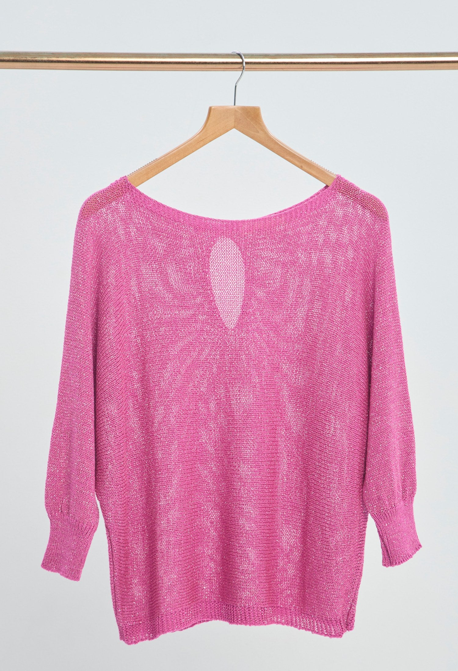 Blusa Tejida Calada Espalda fucsia orquídea BYBLA